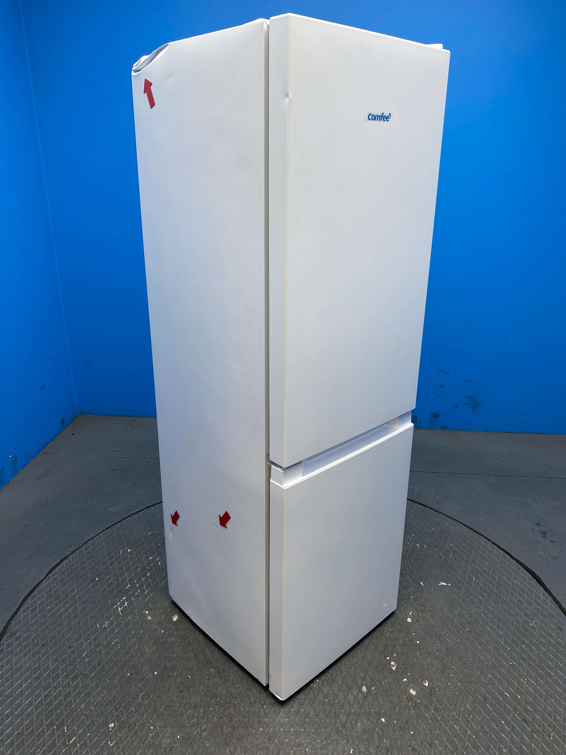 Comfee RCB169WH2 174 Litre Combi Low Frost Fridge Freezer