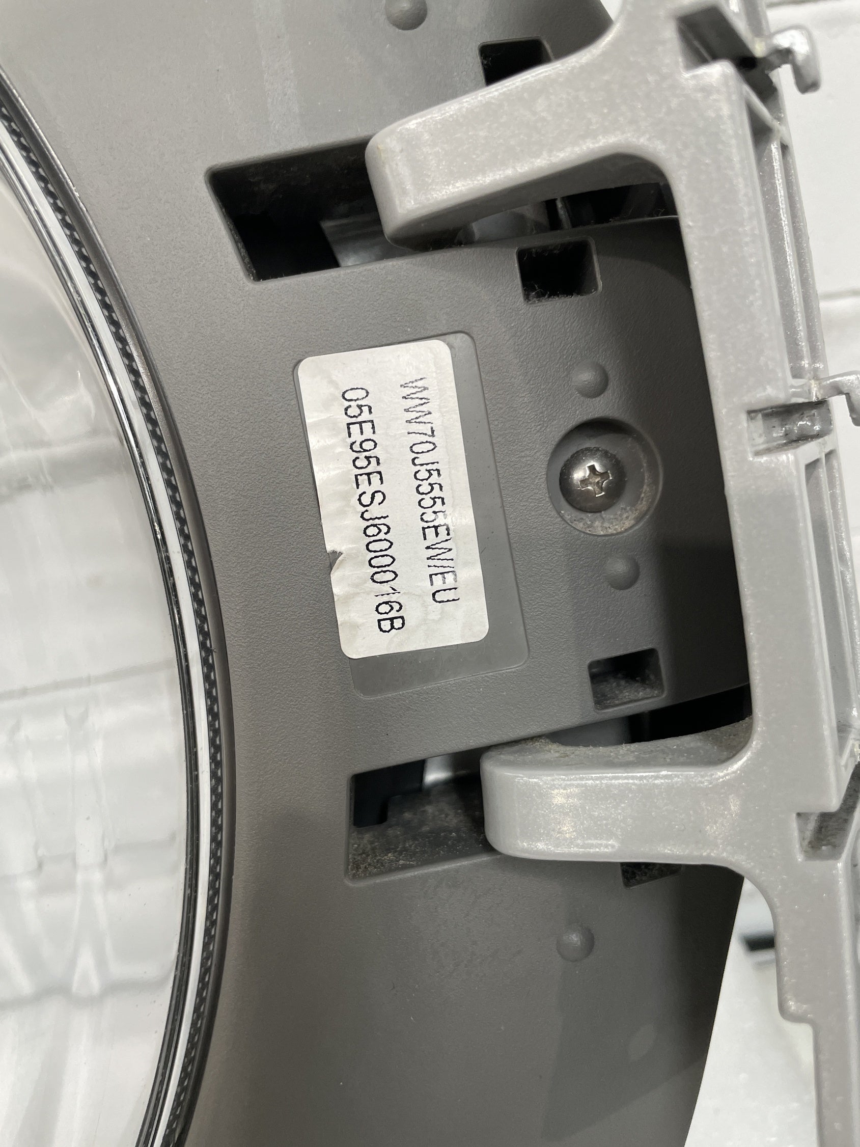 #GRC-157-425 - Samsung WW70J5555EW Washing Machine Door
