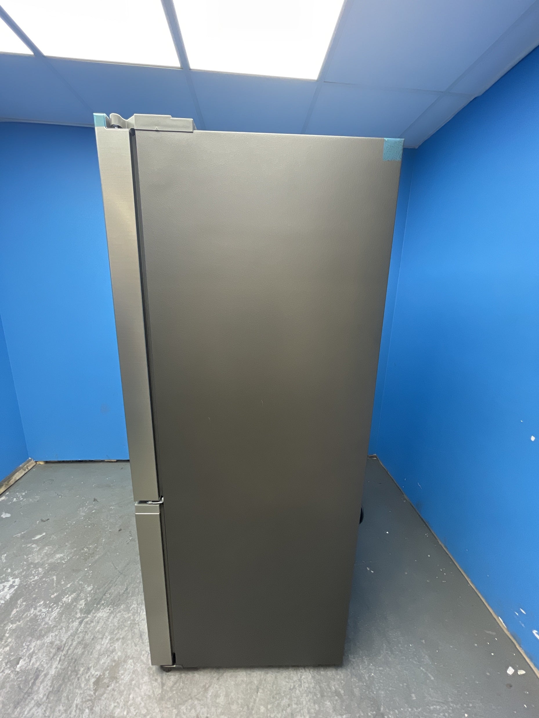 #GRC-163-151 - Samsung Series 8 Smart French Door Fridge Freezer with 496L Capacity