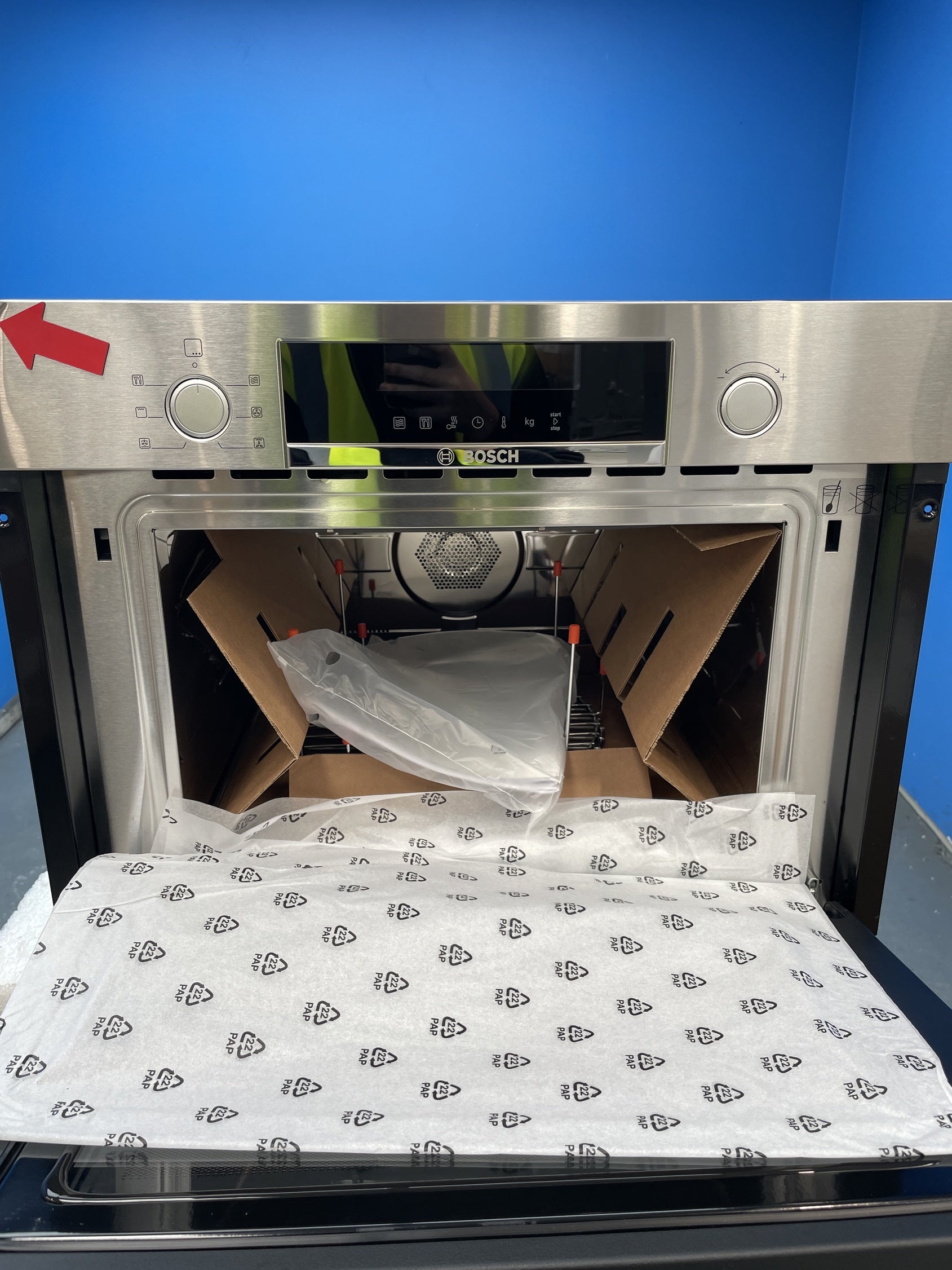 #GRC-157-399 - Bosch Series 4 CMA583MS0B Built-In Combination Microwave Oven
