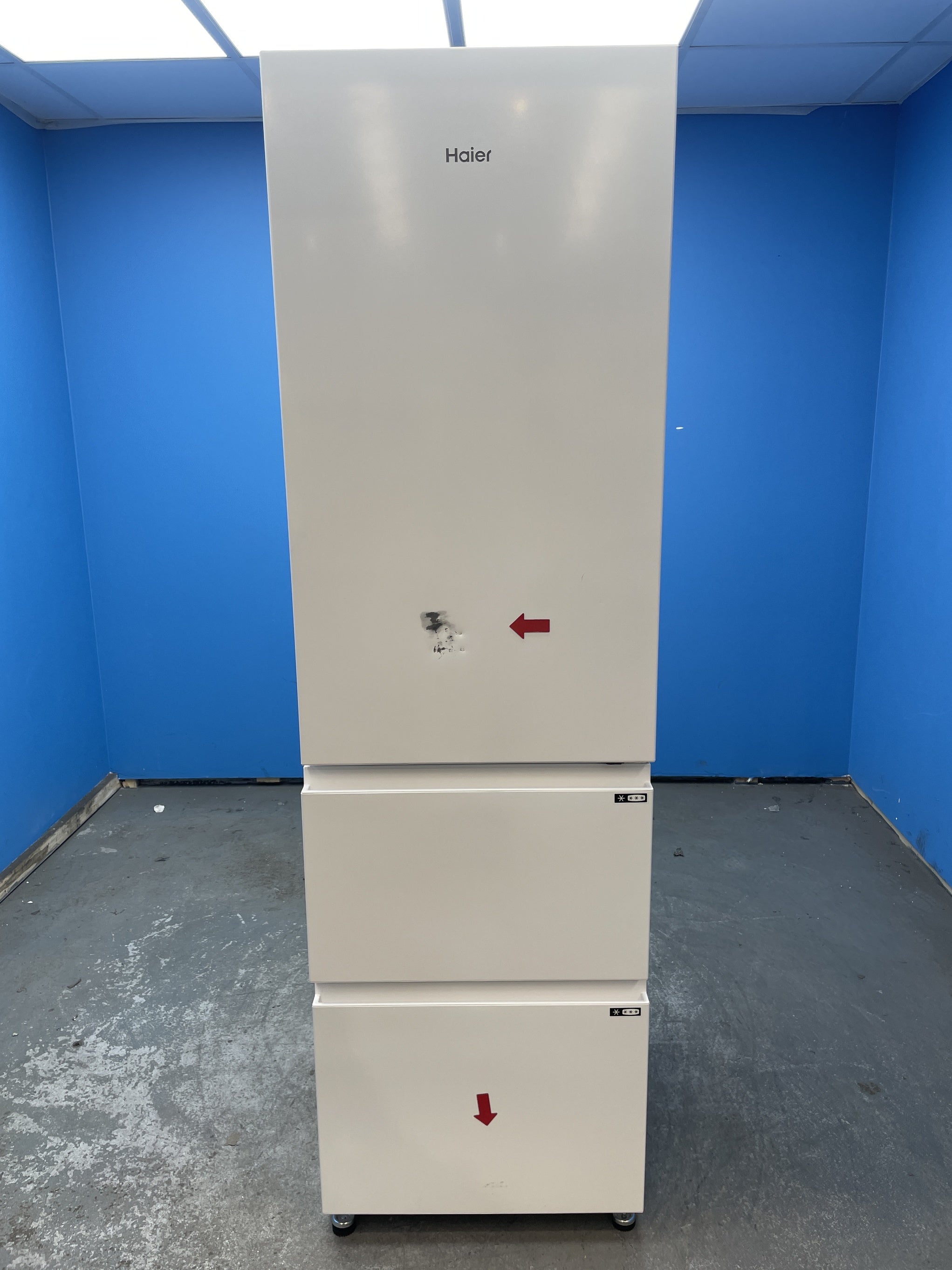 #GRC-153-860 - Haier 3D 55 Series 3 HTR3518ENMWK 60/40 Fridge Freezer