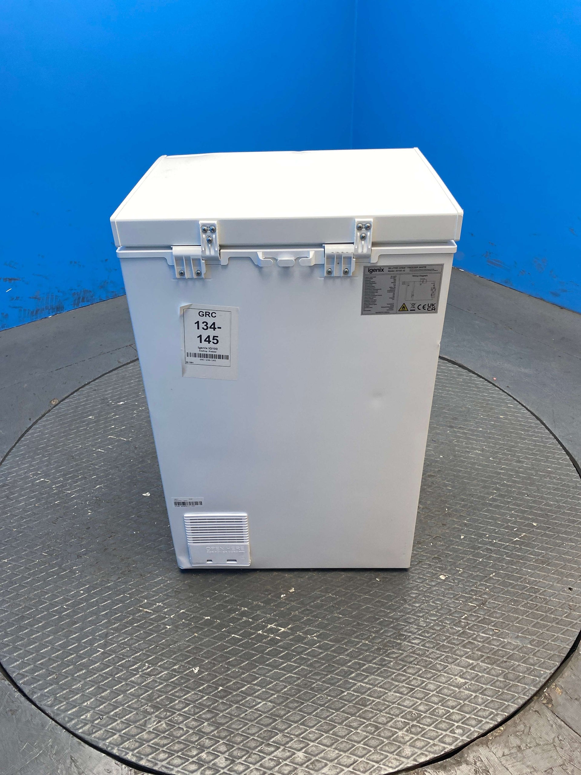 Igenix IG100 99 Litre Freestanding Chest Freezer