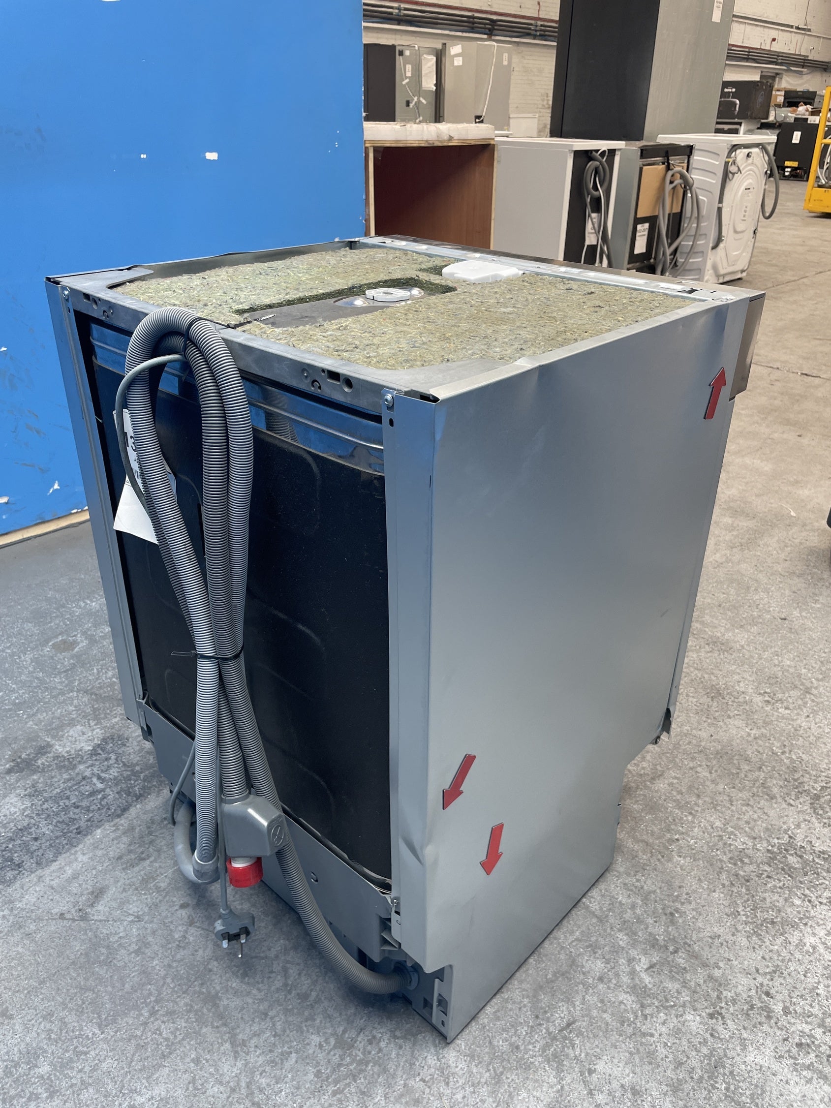 #GRC-139-393 - AEG 6000 SatelliteClean FEE64917ZM Semi-Integrated 14 Place Dishwasher
