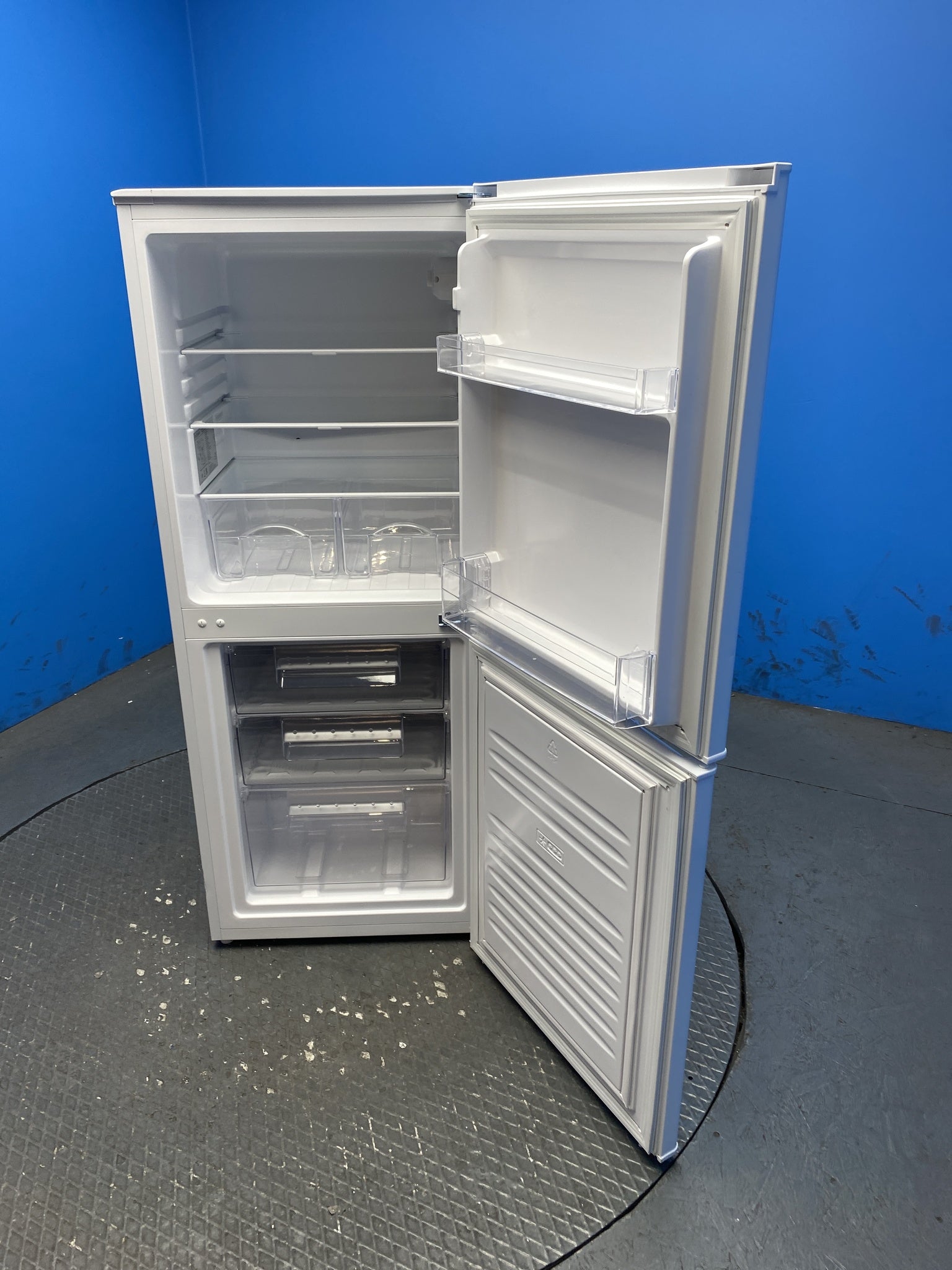 Statesman F13552W 185L 50/50 Combi Fridge Freezer
