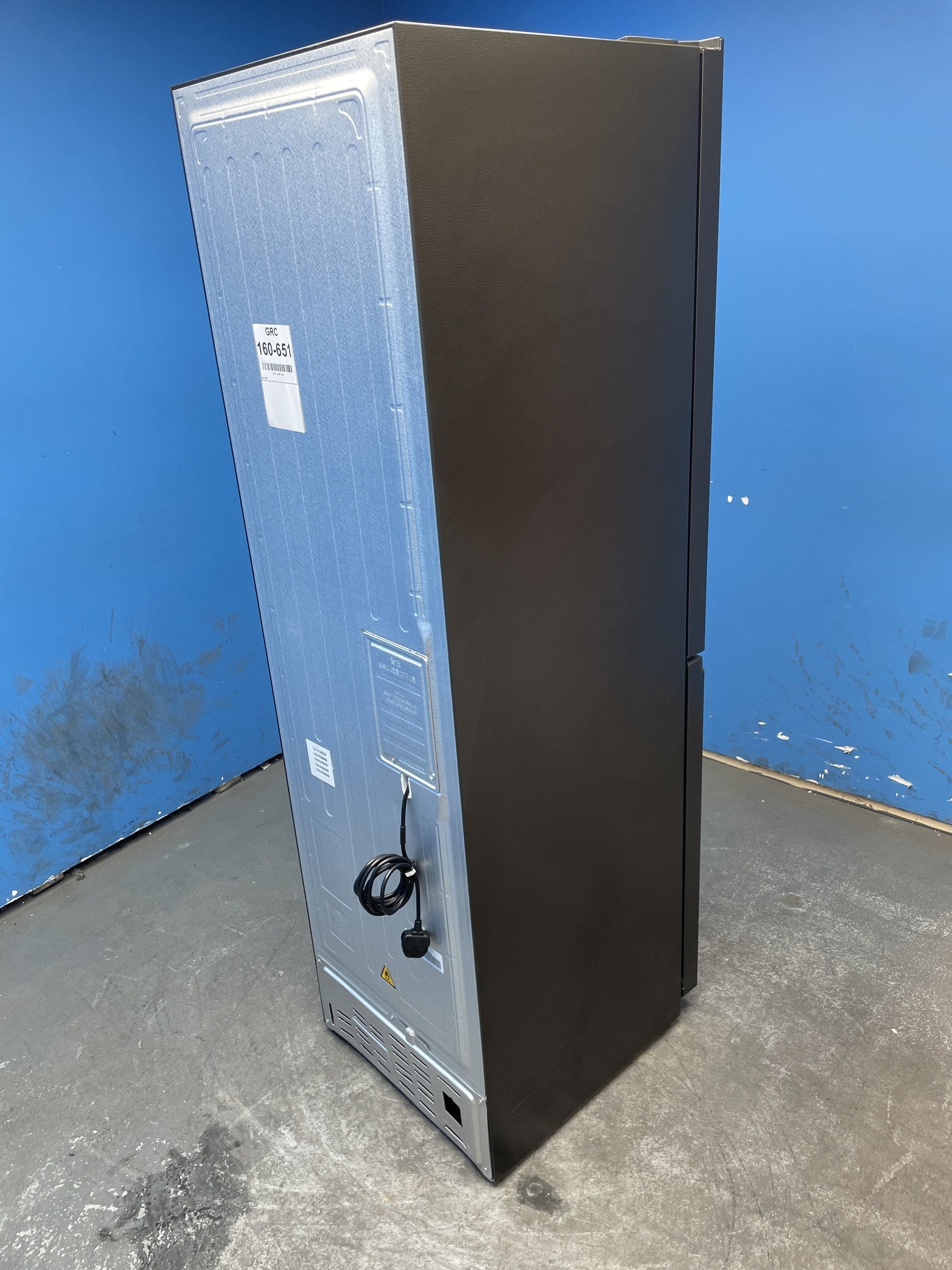 #GRC-160-651 - Hoover HONCQ3T518EWTK No Frost Fridge Freezer with Water Dispenser