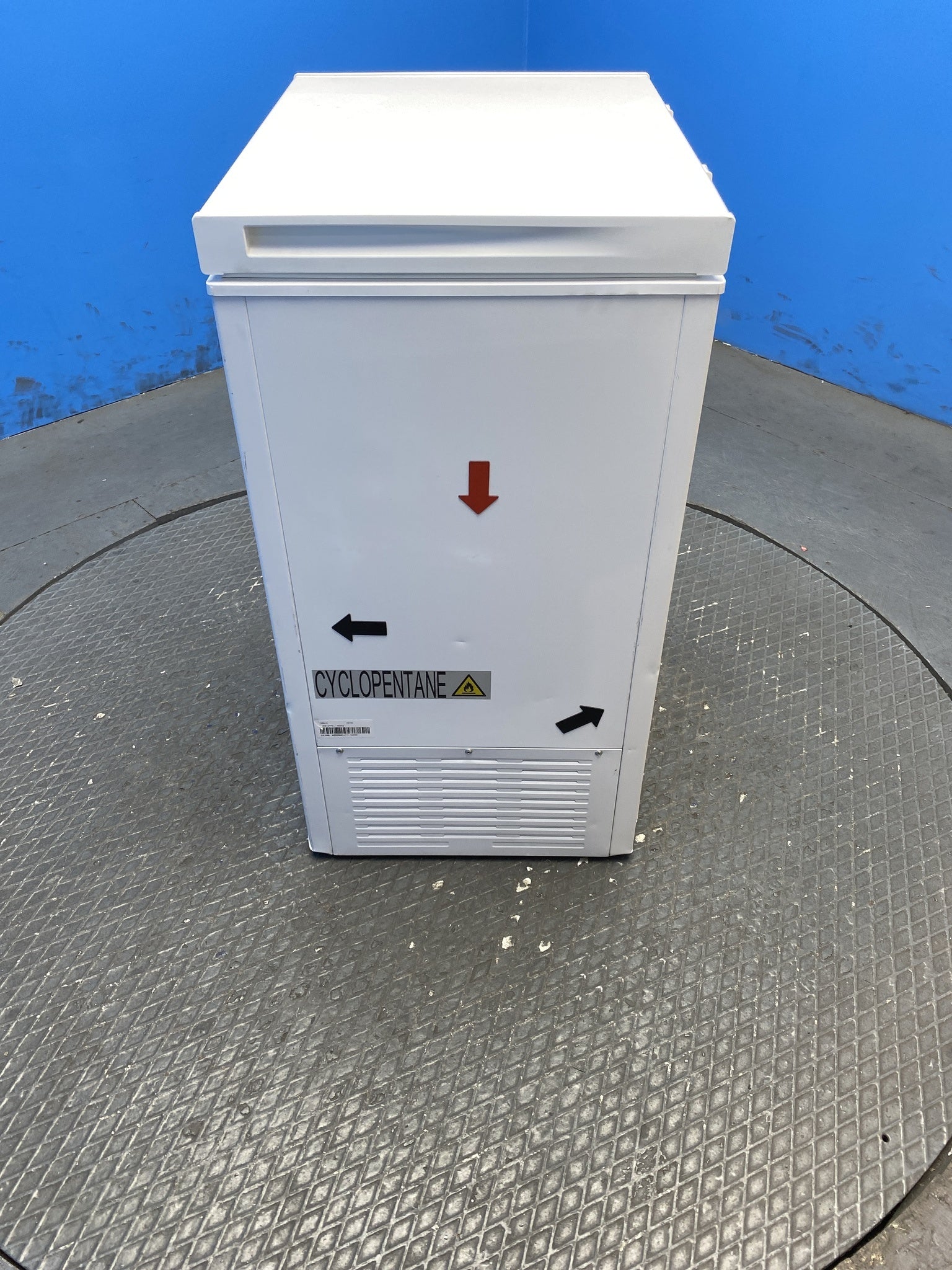 Igenix IG100v2 99 Litre Freestanding Chest Freezer