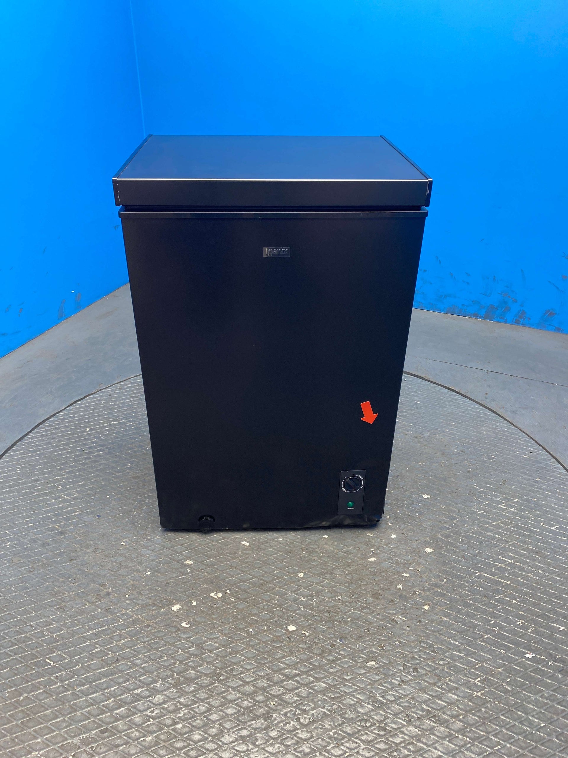 Igenix IG100B 99 Litre Freestanding Chest Freezer