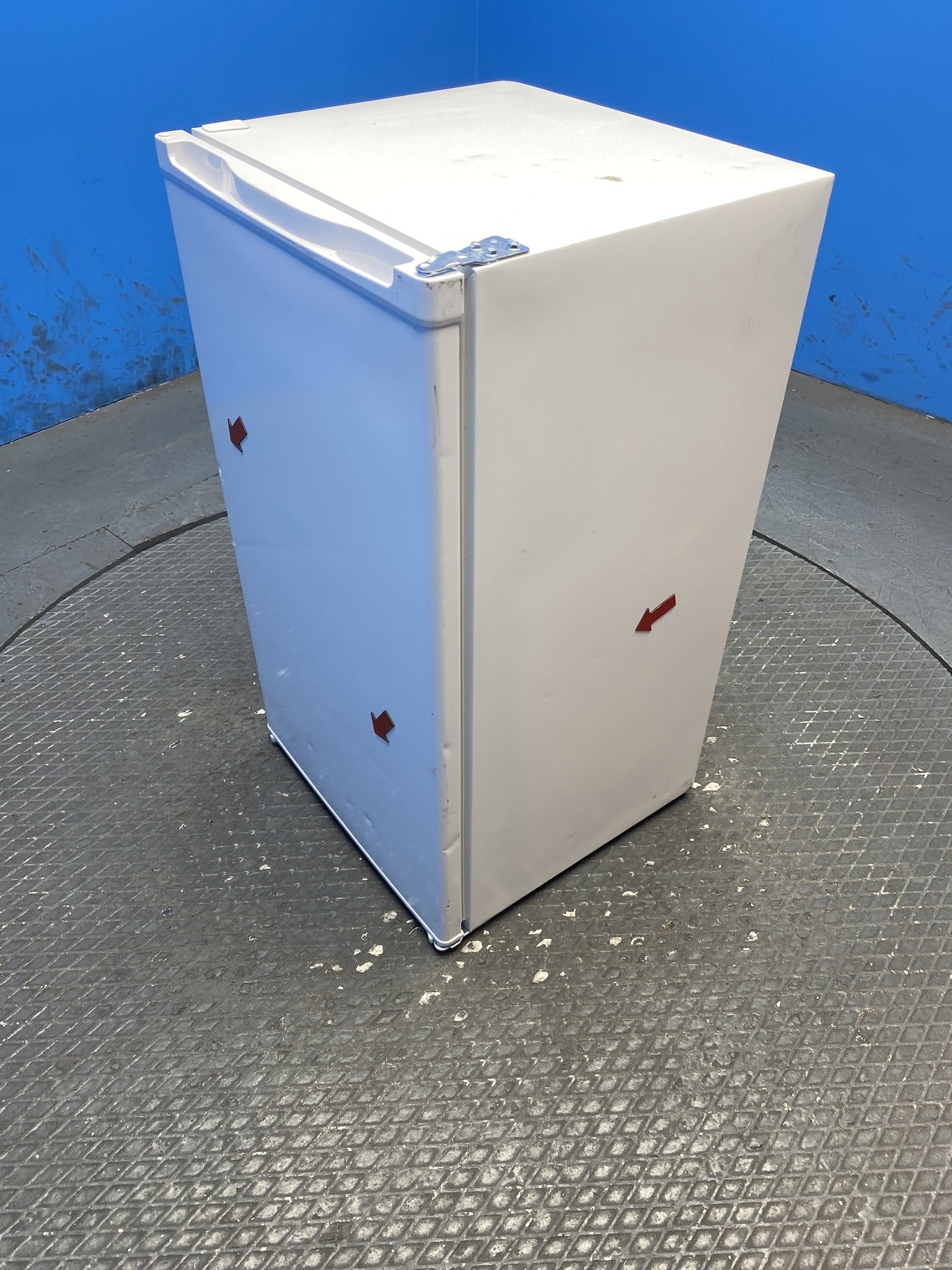 HYE RF01UCFR60W01 60L Under Counter Freezer