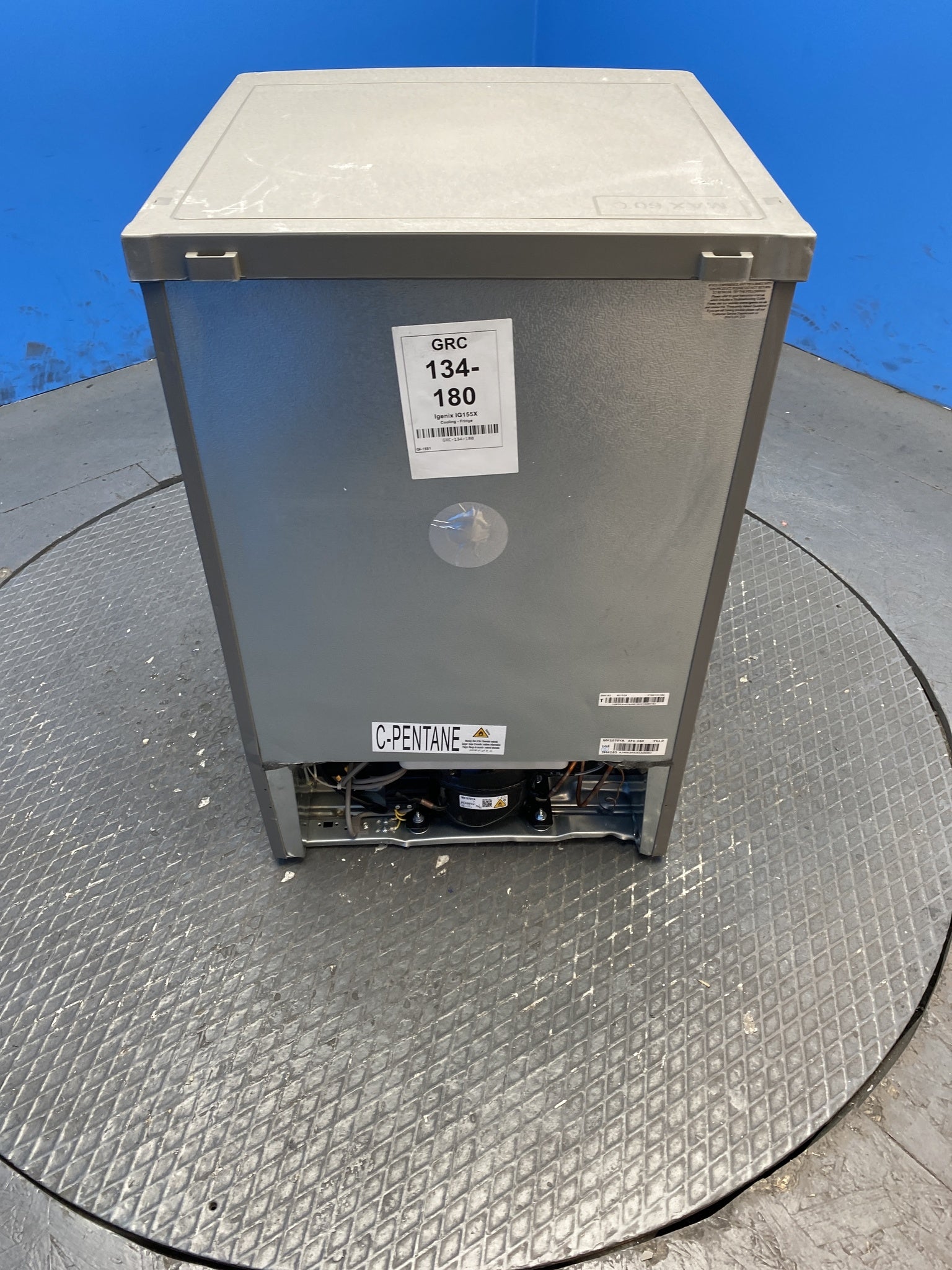 Igenix IG155X 109 Litre Under Counter Fridge with Ice Box