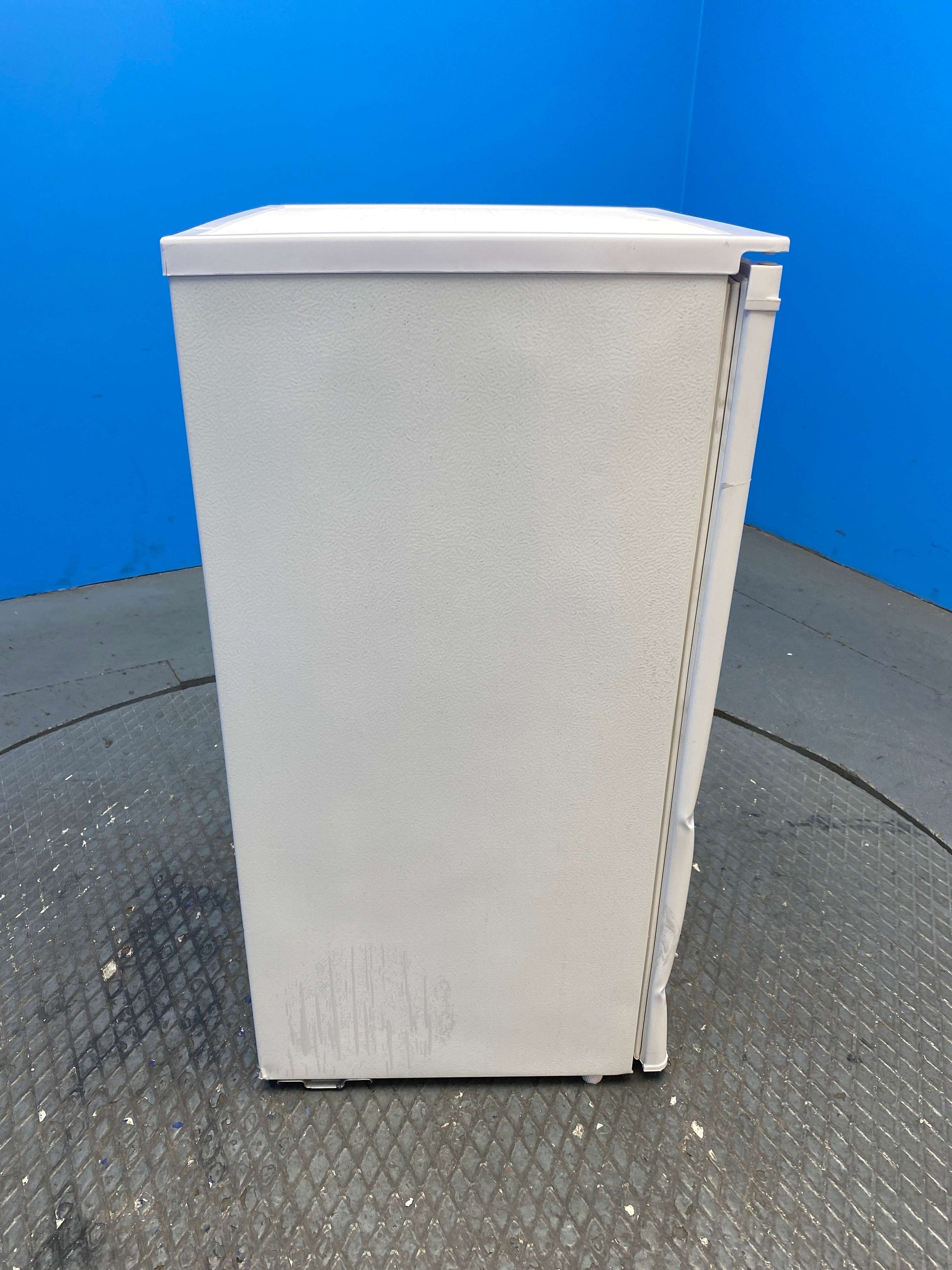 Igenix IG3920E 91 Litre Undercounter Fridge