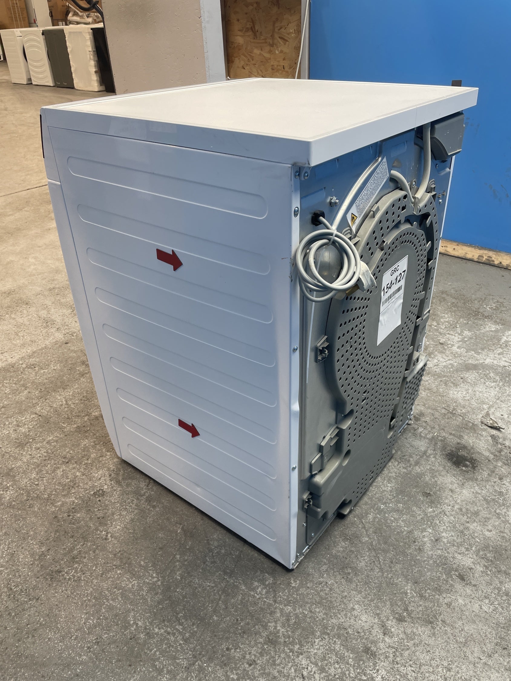 #GRC-154-127 - AEG TR948V4BC 8kg Heat Pump Tumble Dryer