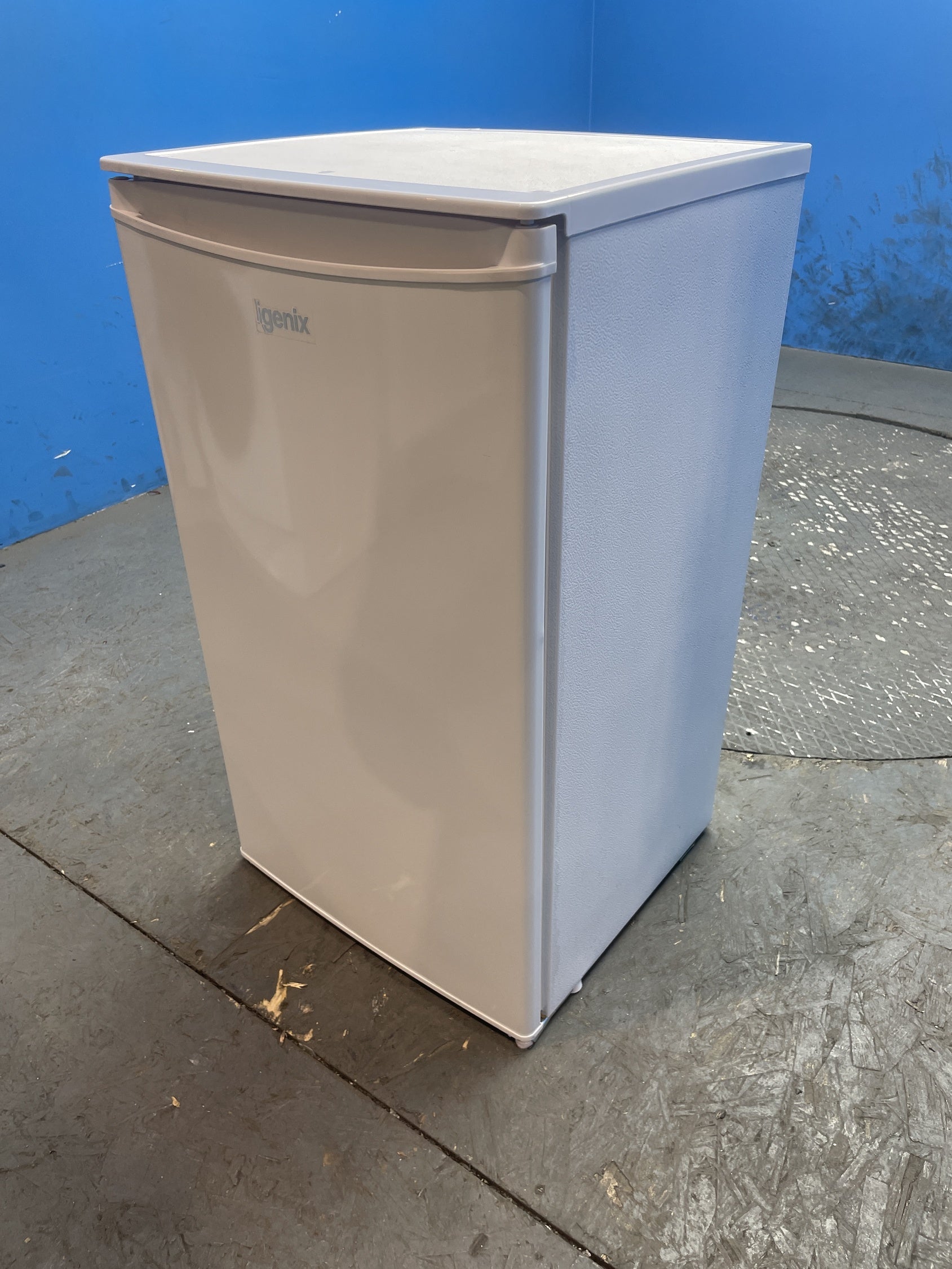 #GRC-134-038 - Igenix IG3960 92L Under-Counter Larder Fridge