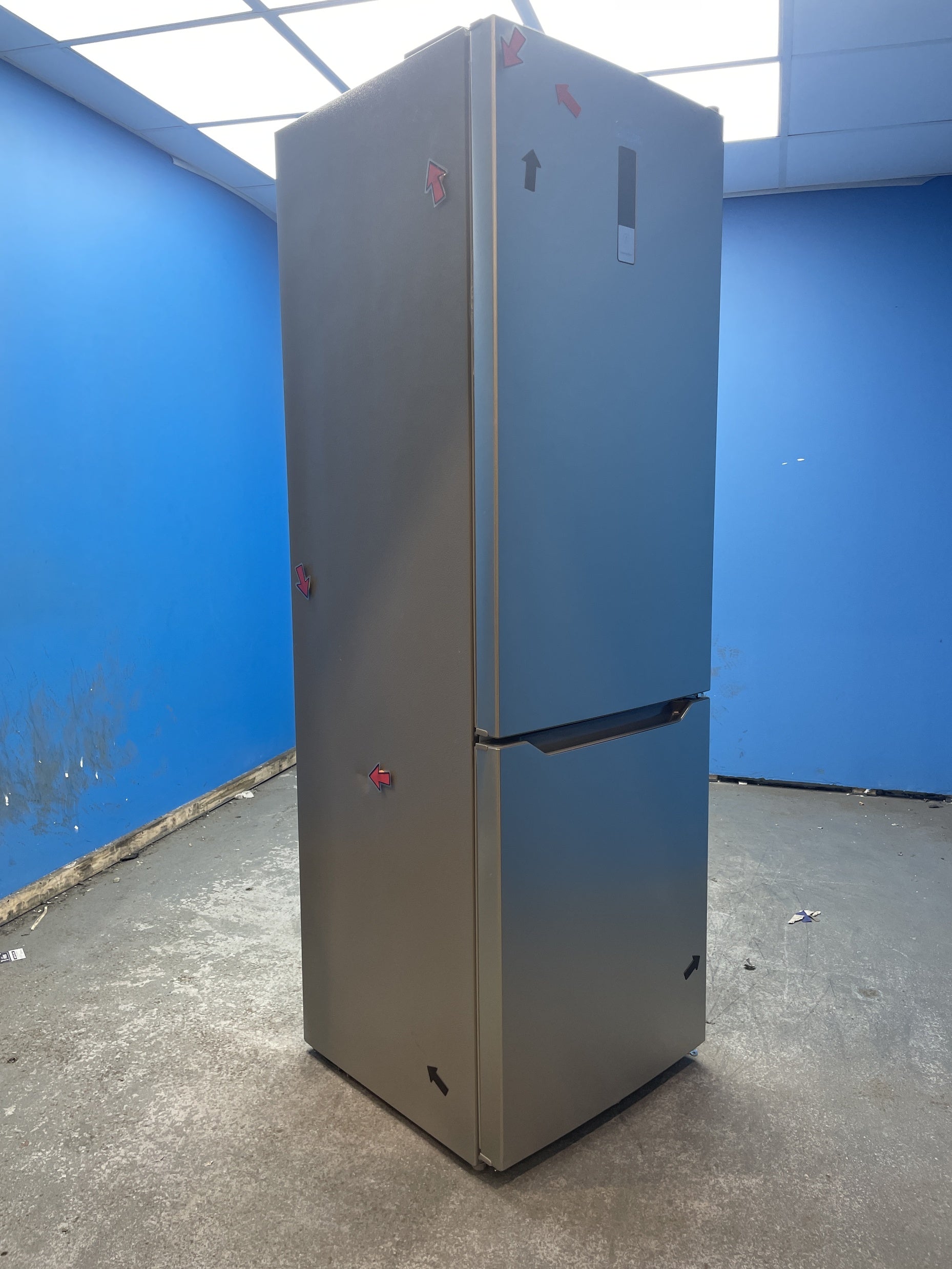 #GRC-158-742 - Midea MDRB424FGD02O 310L Frost Free Fridge Freezer with Multi Air Flow