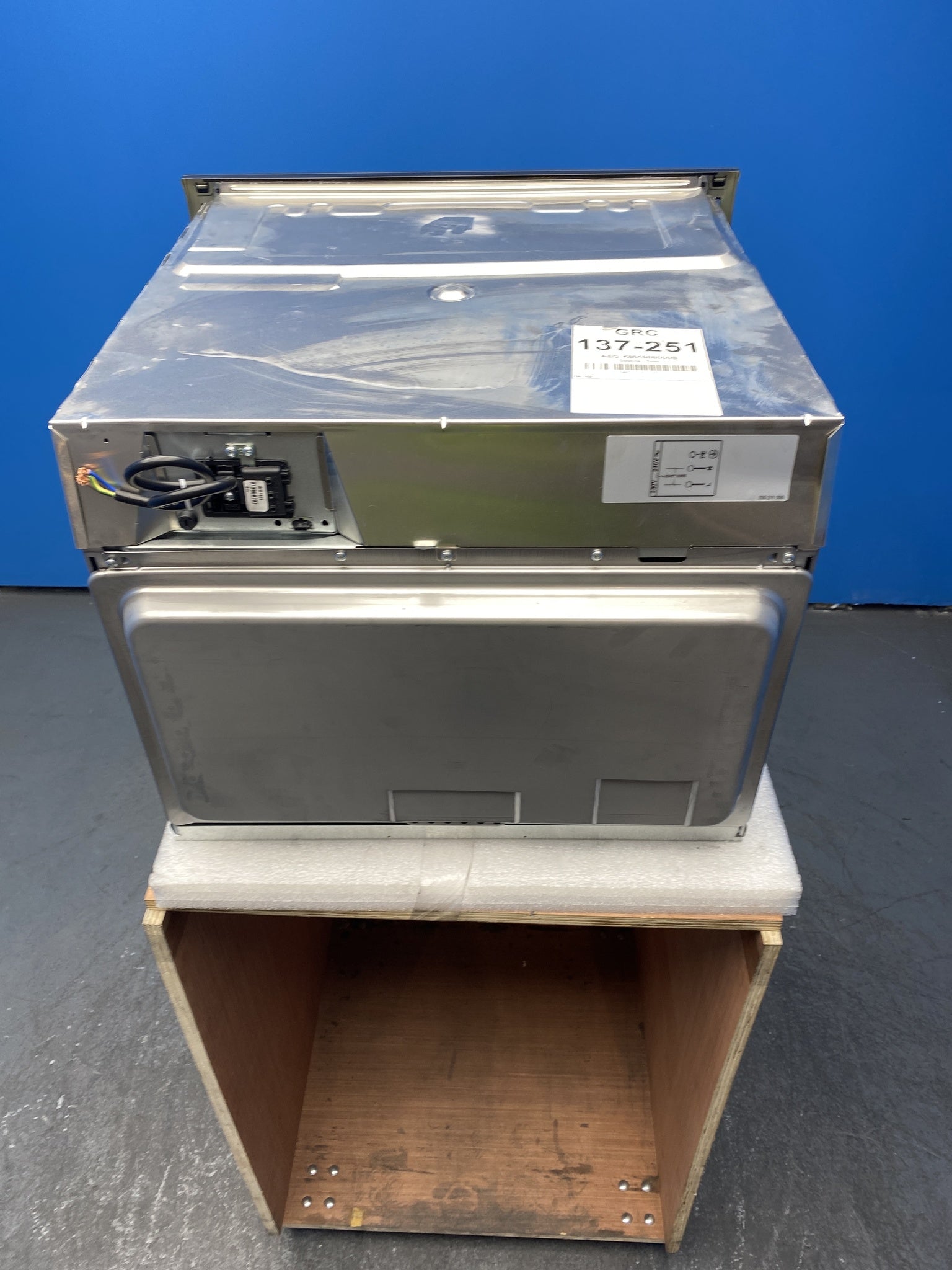 AEG KMK968000B Built-In CombiQuick Microwave Oven