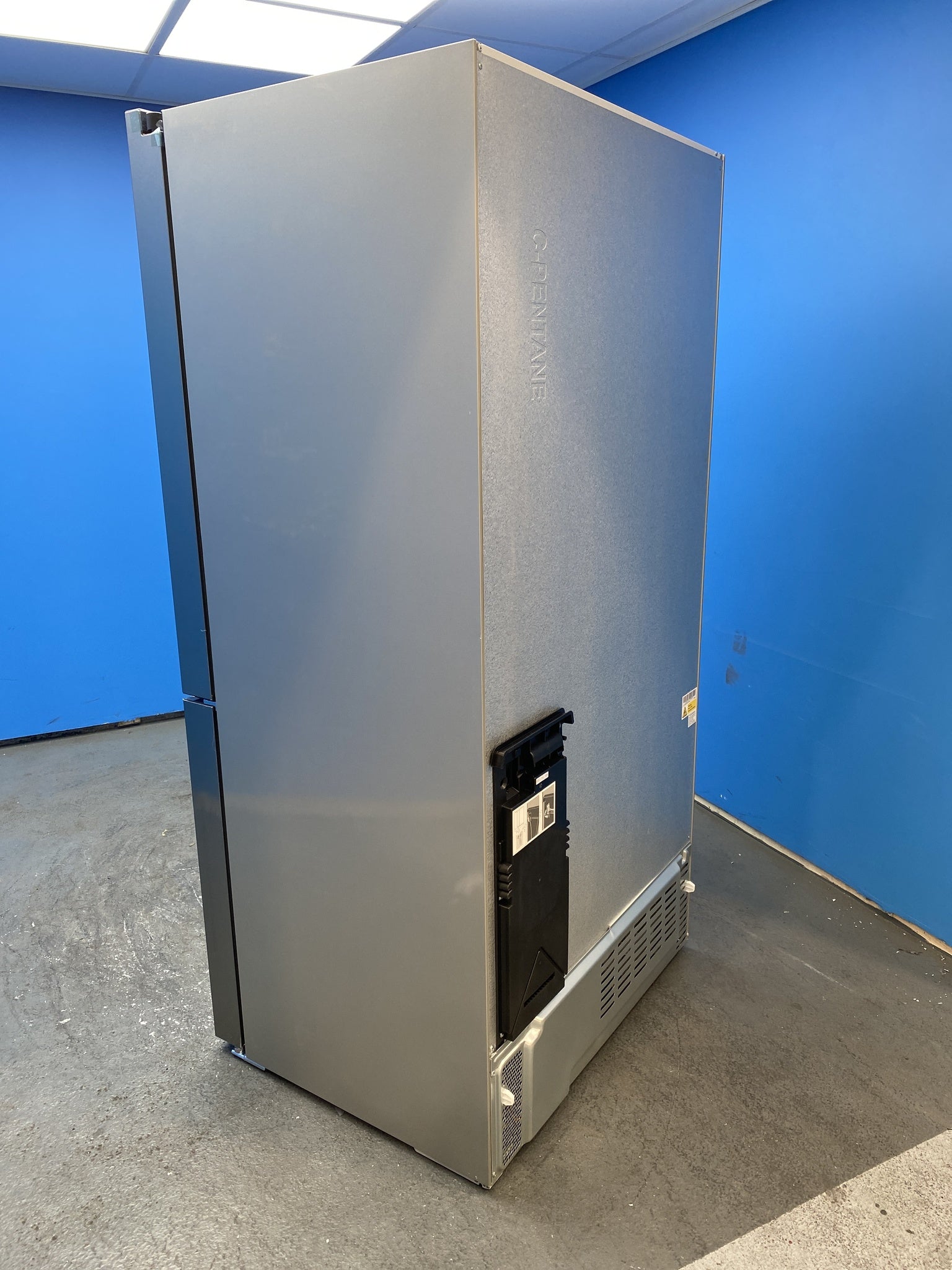 Bosch KFN96VPEAG Series 4 French Door 605 Litre Fridge Freezer