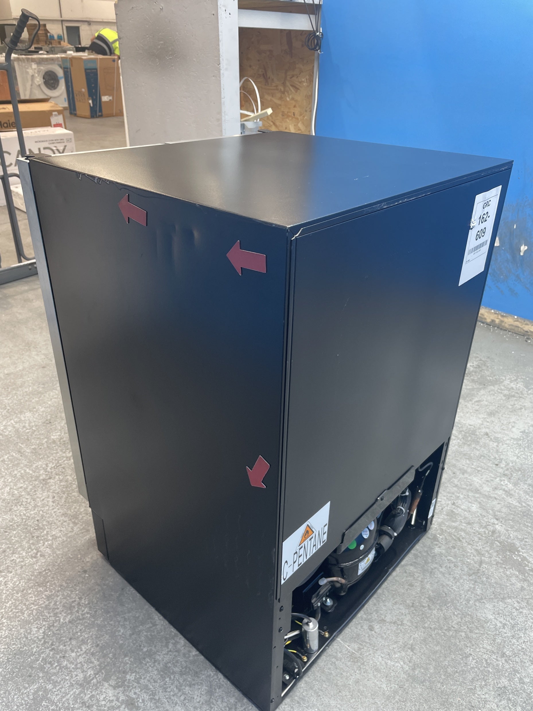 #GRC-162-609 - Hoover HWCB60DUK/N 38 Bottle Freestanding Wine Cooler