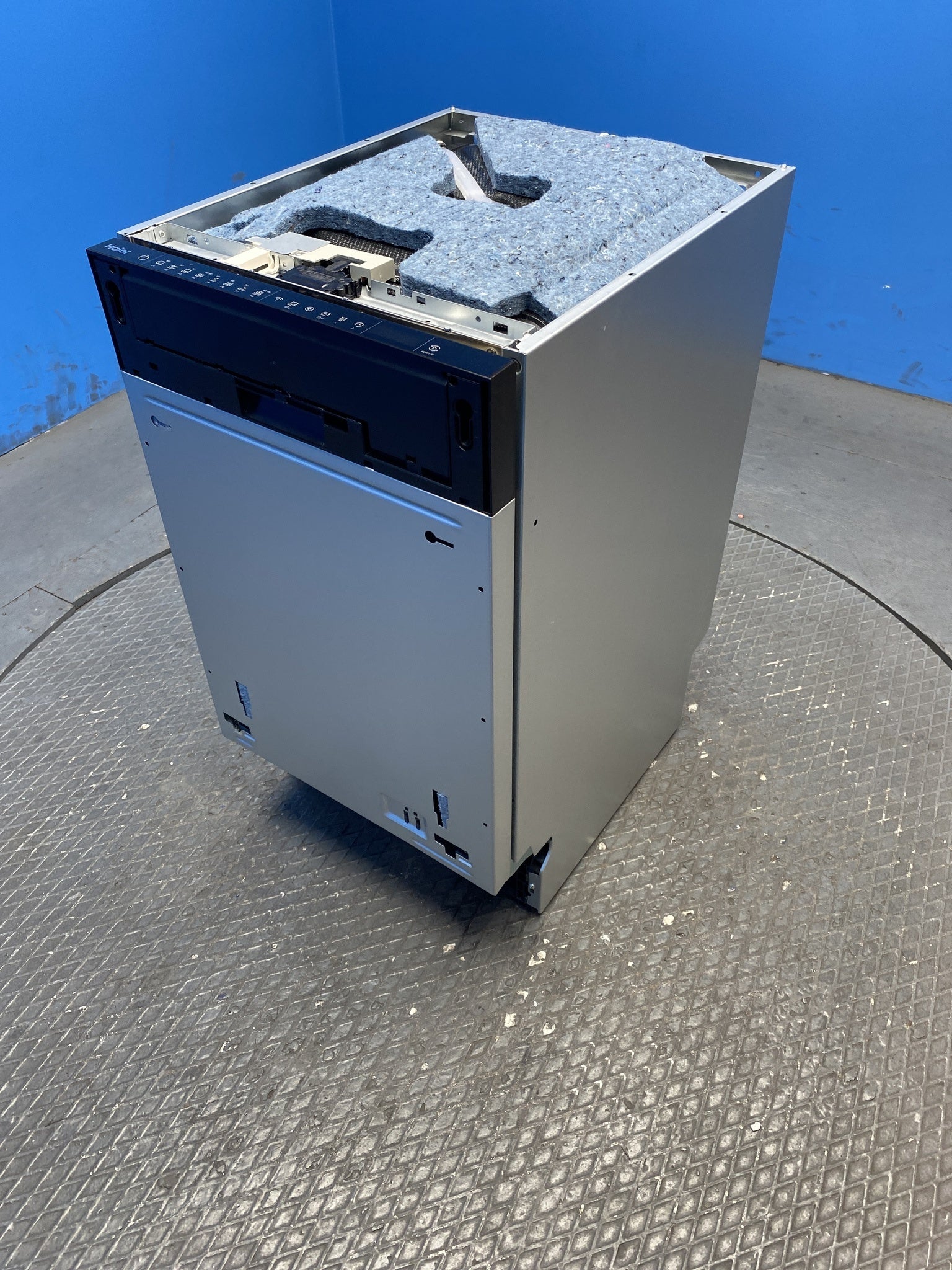 Haier XI1C3TB2FB Integrated 11 Place Setting Slimline Dishwasher