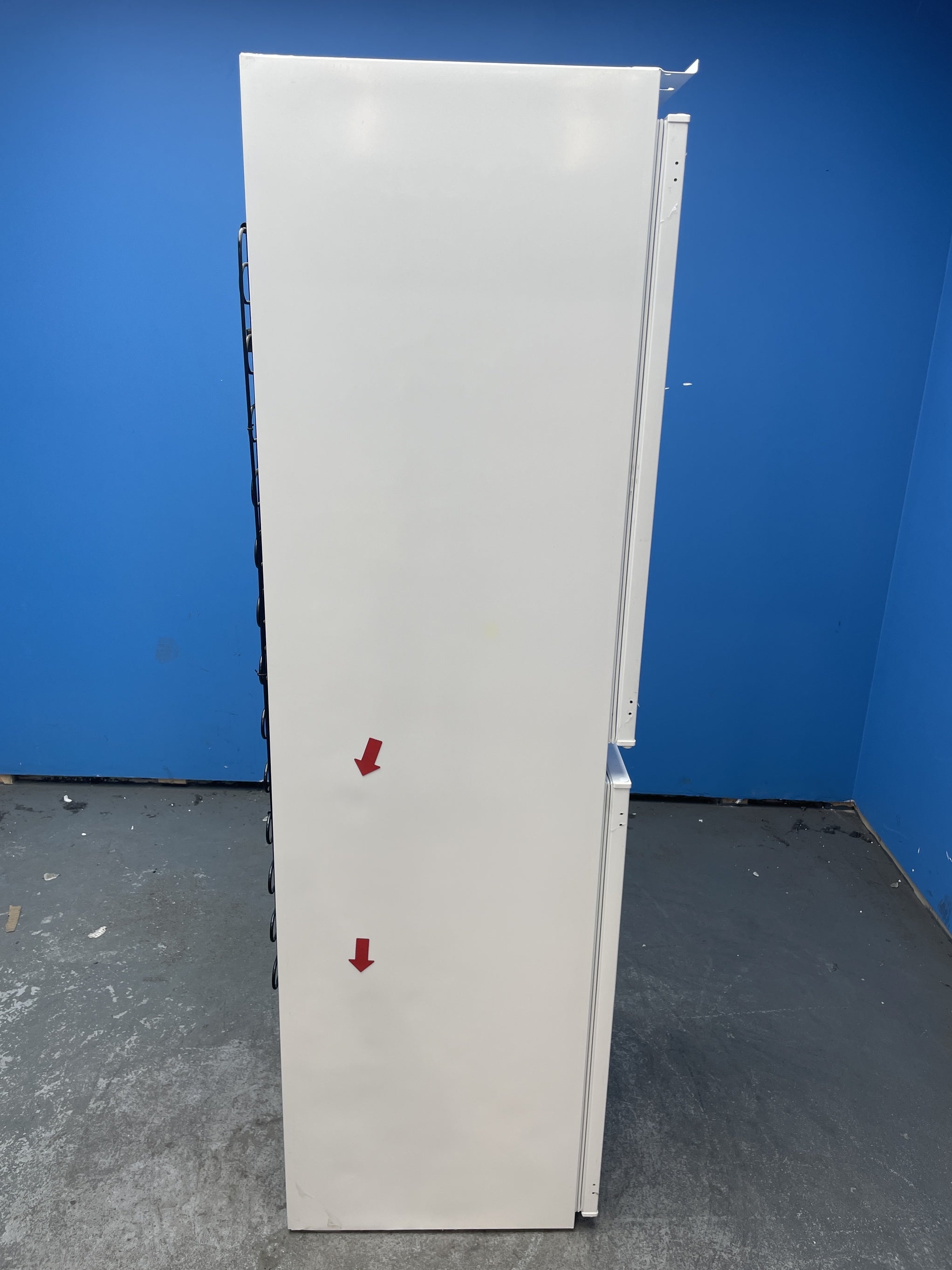 #GRC-158-489 - Candy CB50S518EK Integrated 233 Litre Combi Fridge Freezer