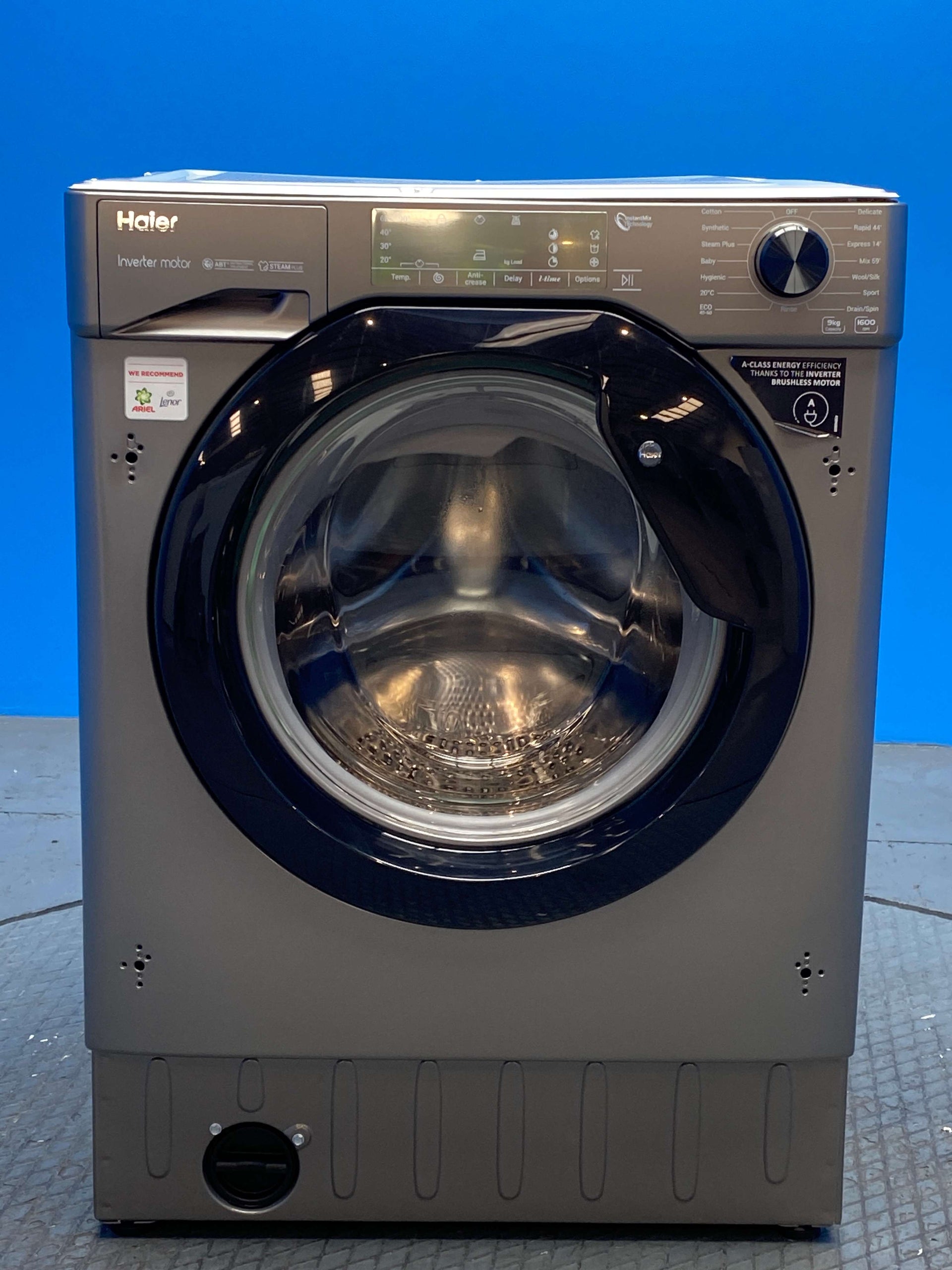 Haier HWQ90B416FWBR Series 4 Integrated 9kg 1600 Spin Washing Machine