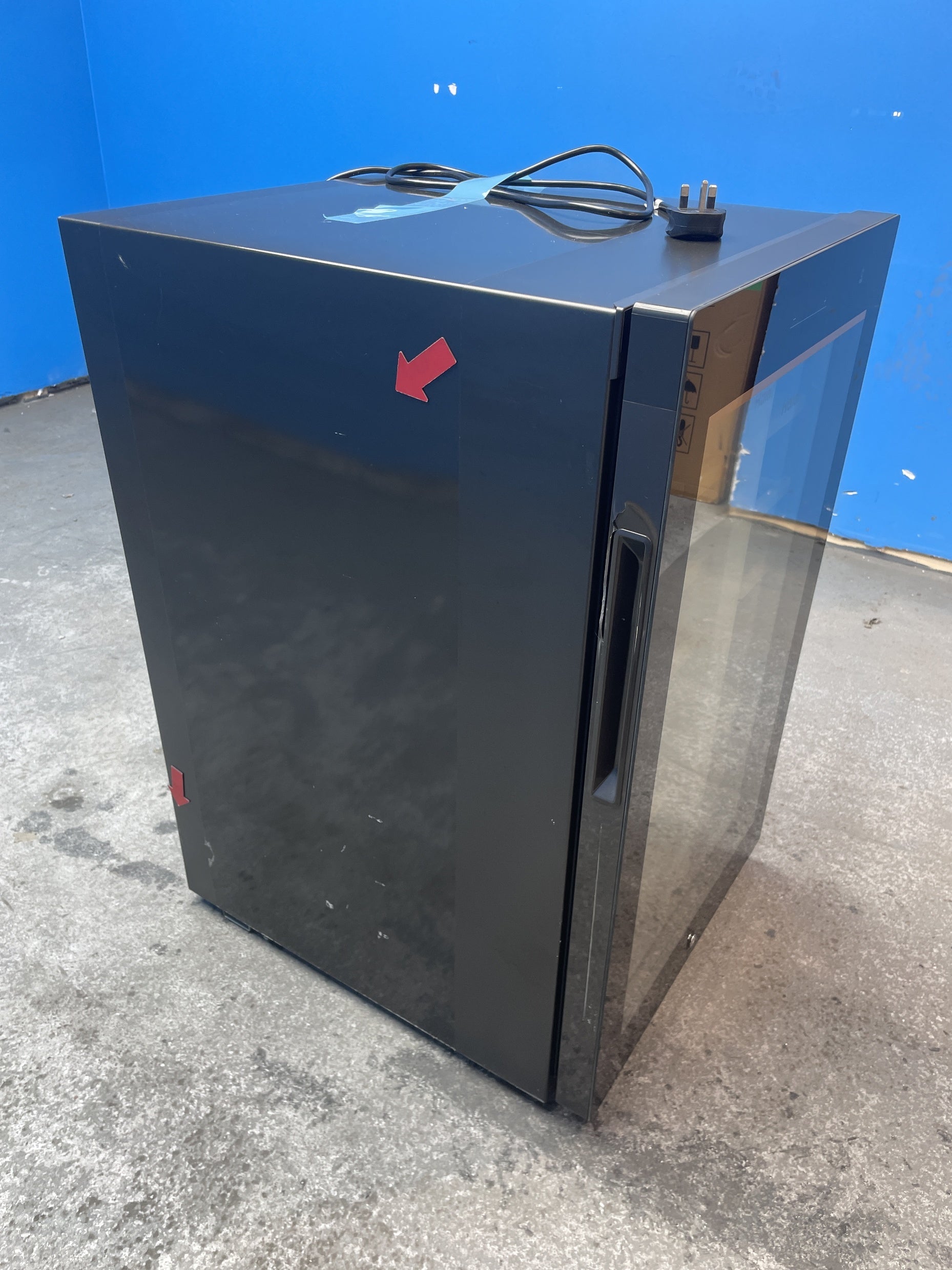 #GRC-155-027 - Haier HWS49GA Series 5 49 Bottle Wine Cooler