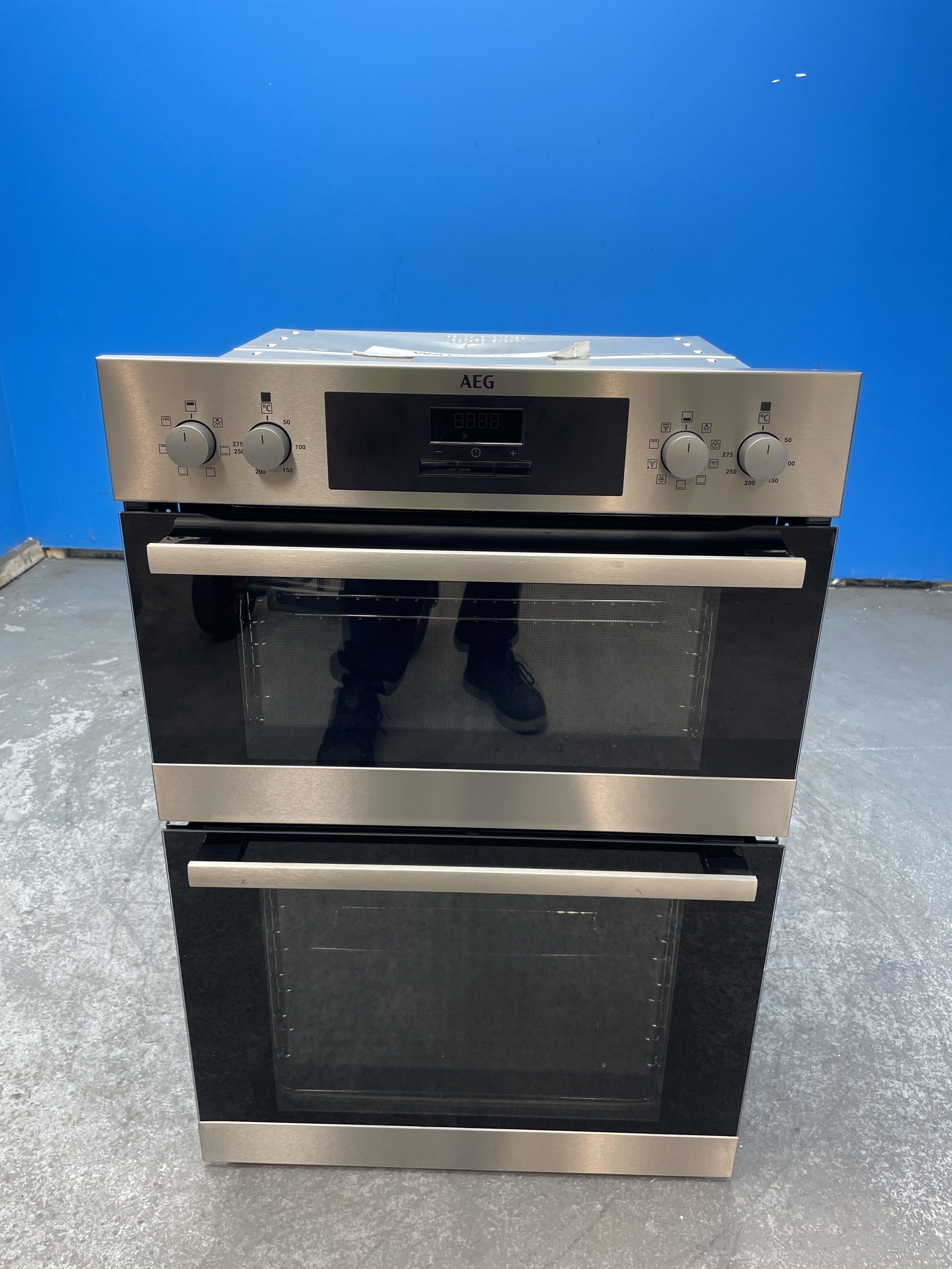 #GRC-158-258 - AEG DCB331010M SurroundCook Built-In Electric Double Oven