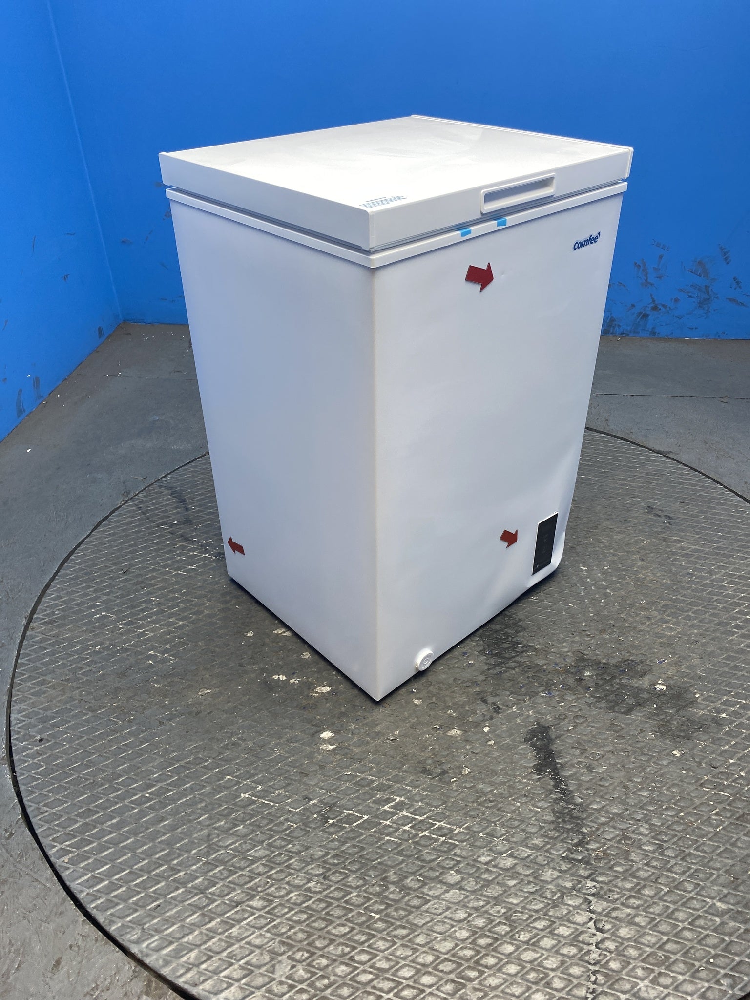COMFEE' RCC100WH2E 99L Chest Freezer with Digital Control