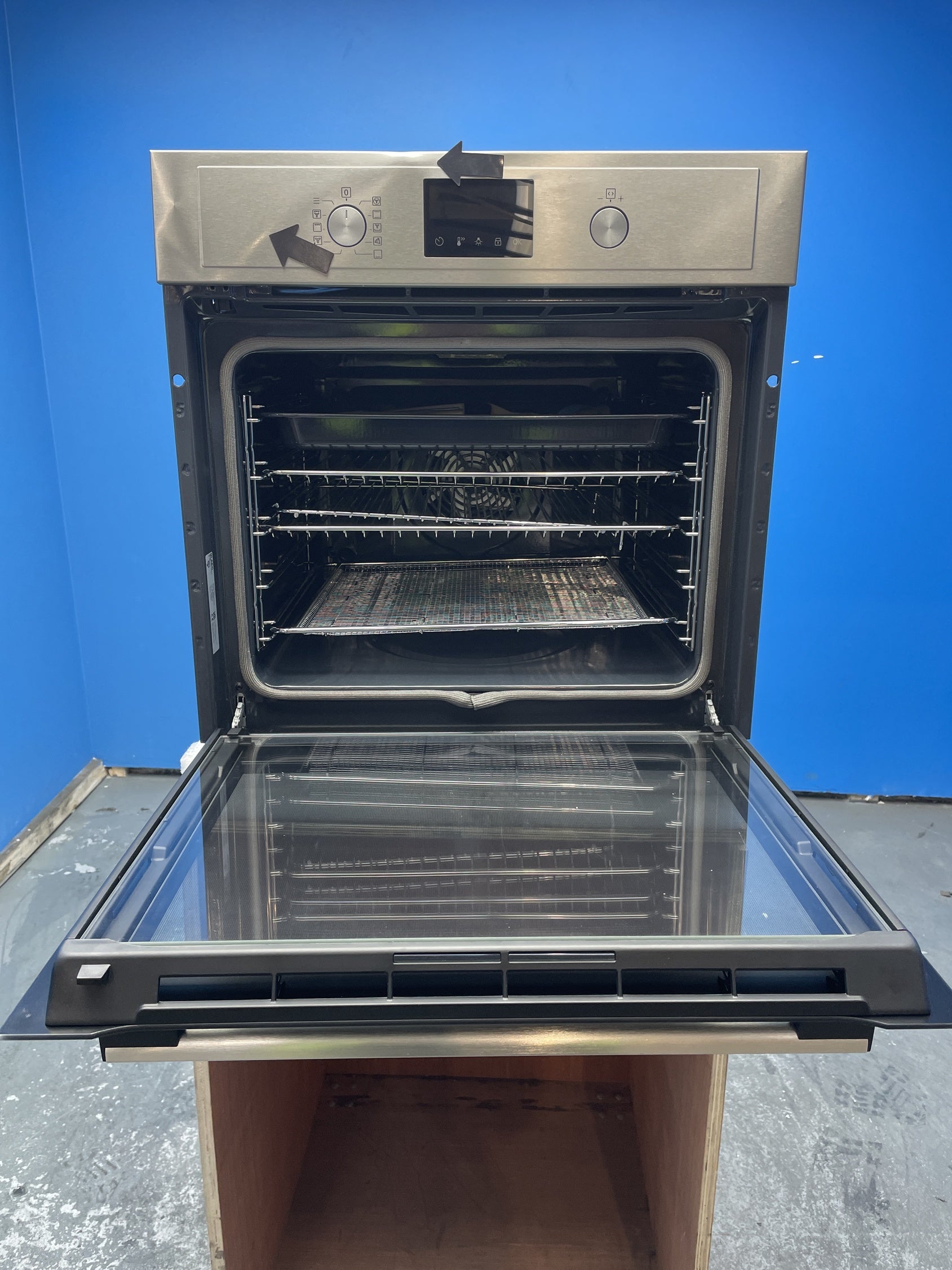 #GRC-142-769 - AEG BPX535A61M 6000 AirFry Pyrolytic Built-In Oven