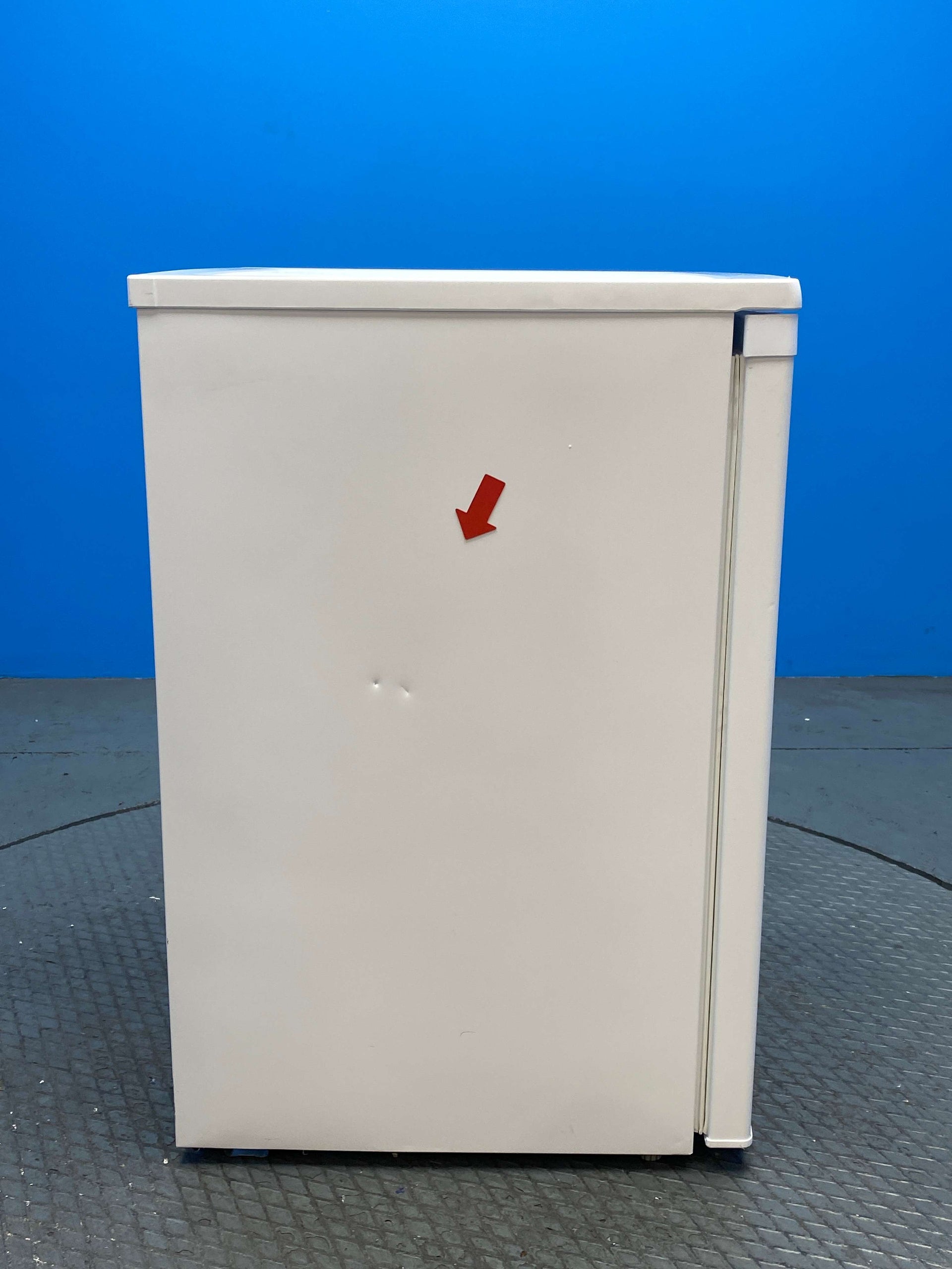 Igenix IG355W 94 Litre Under Counter Freezer
