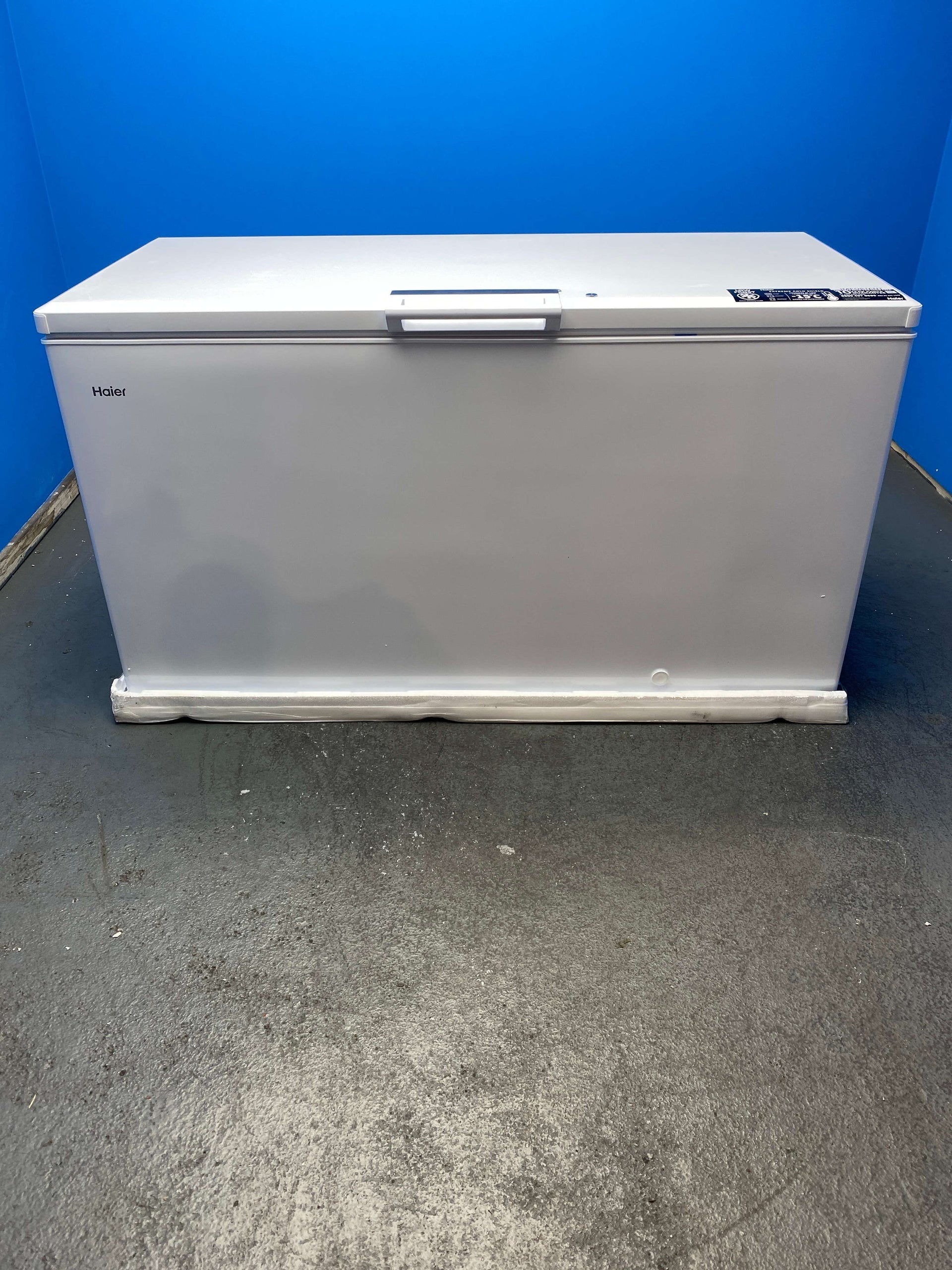 Haier HCE520EK 508 Litre Series 7 Chest Freezer - White