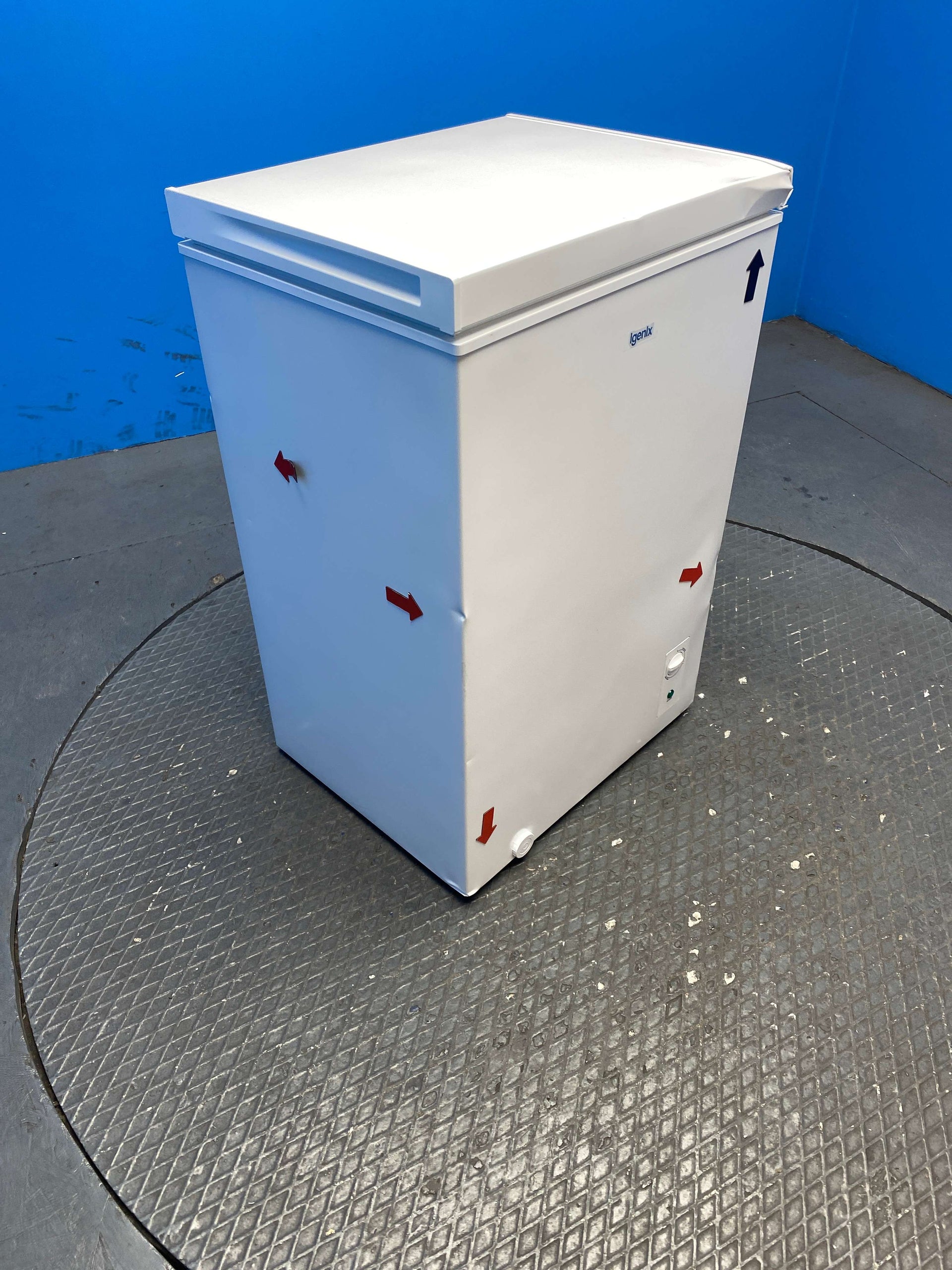 Igenix IG100 99 Litre Freestanding Chest Freezer