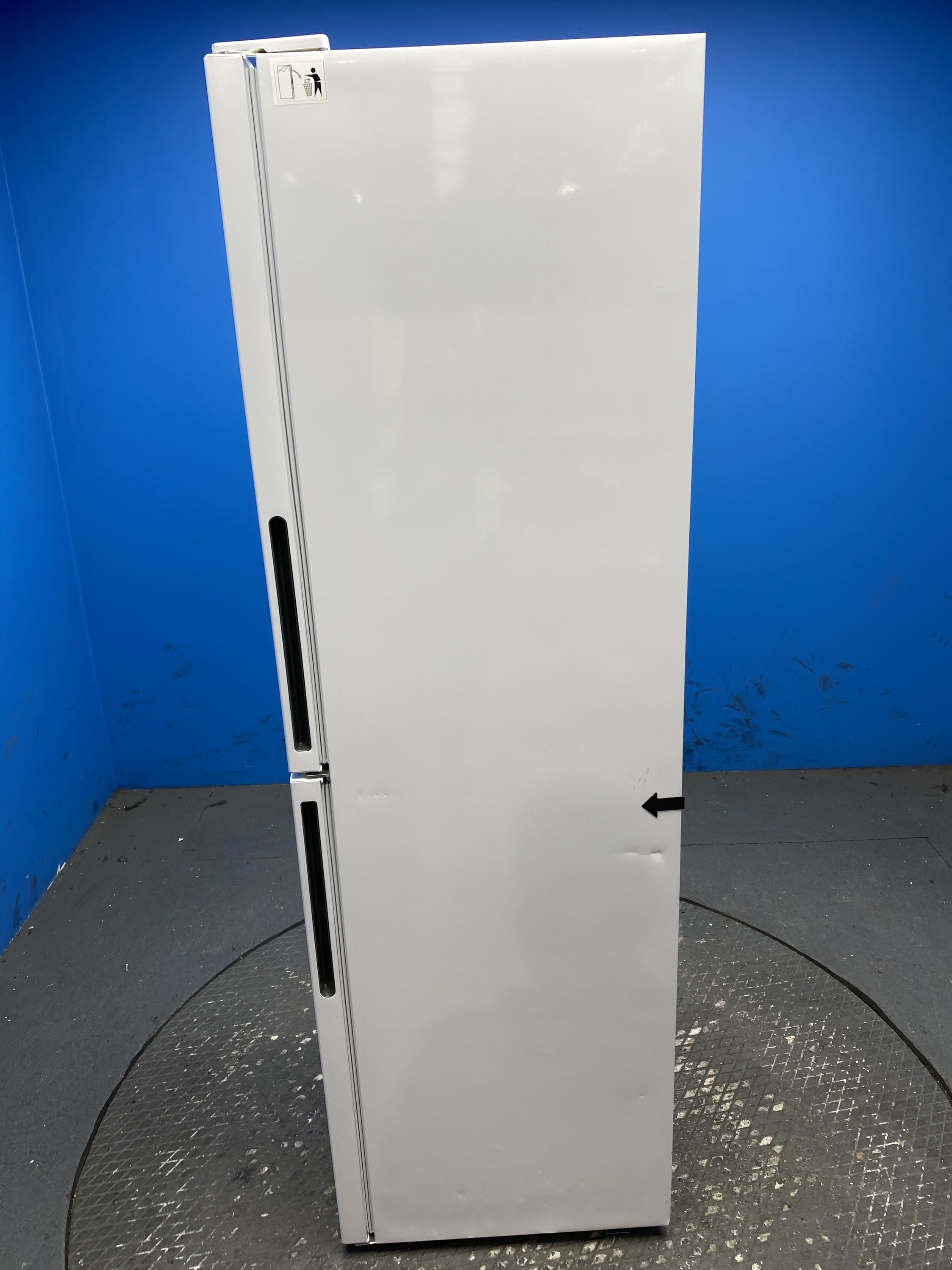 #GRC-151-943 - Candy CCT3L517EWK 252 Litre Combi Fridge Freezer