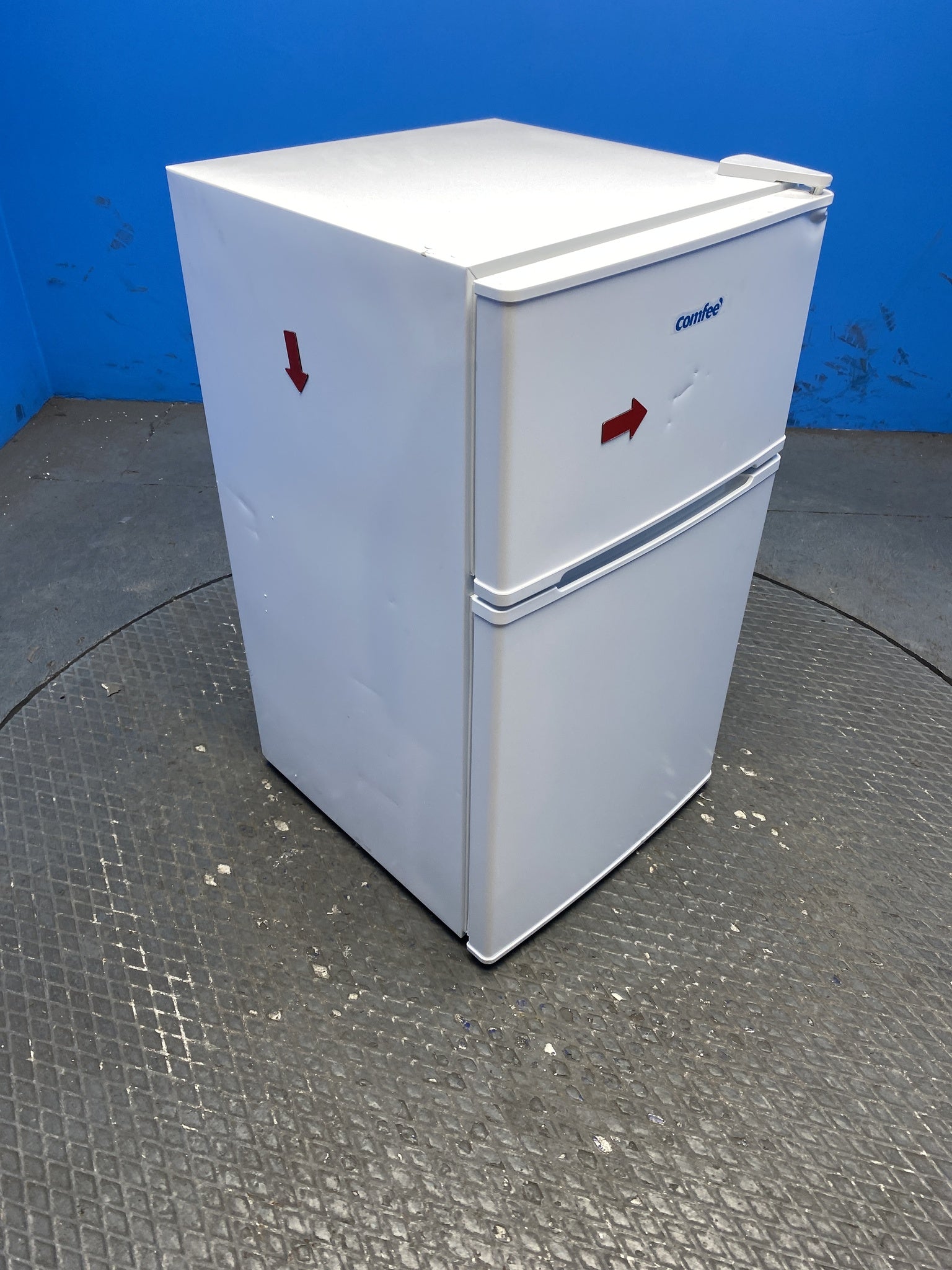 COMFEE’ RCT87WH2(E) 87L Under Counter Fridge Freezer