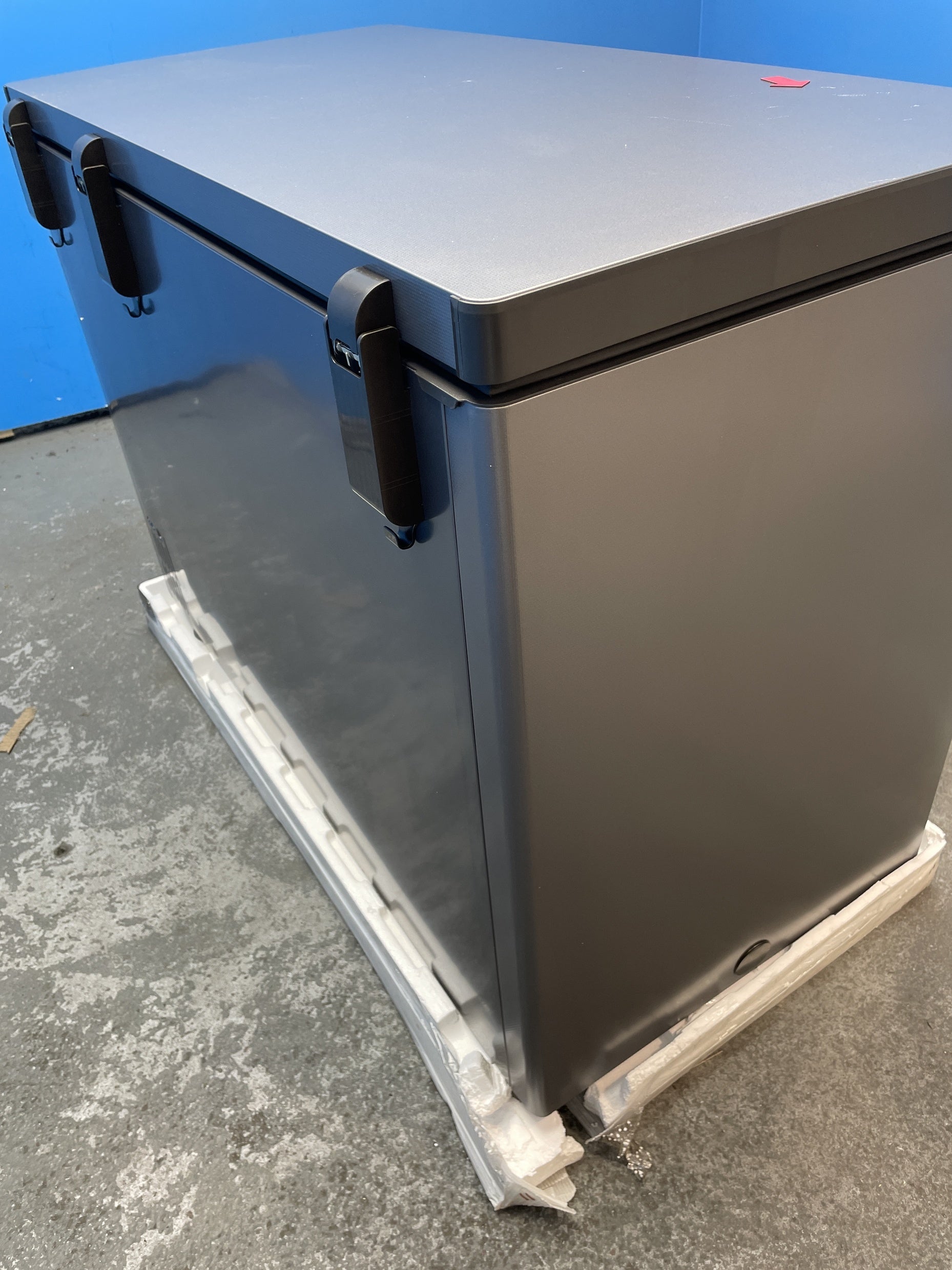 #GRC-156-906 - Haier HCE300NFEK Series 7 Total No Frost Chest Freezer