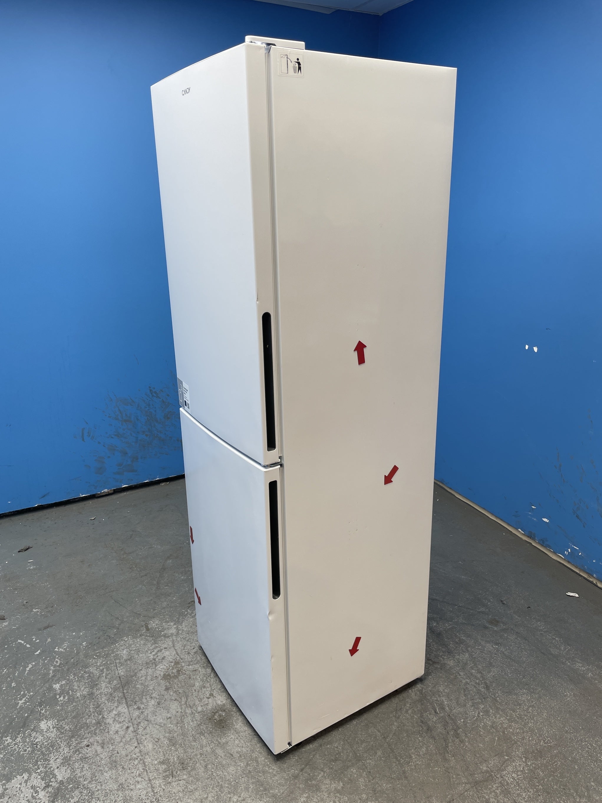 #GRC-153-874 - Candy CCT3L157EWK 252 Litre 50/50 Combi Fridge Freezer