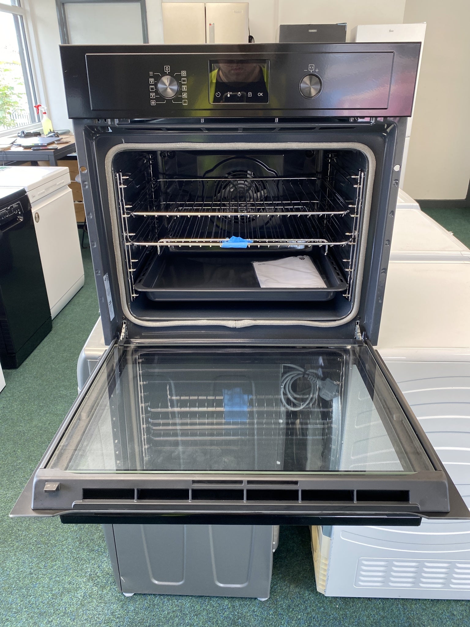 #GRC-154-055 - AEG BPX535061B SurroundCook Pyrolytic Oven