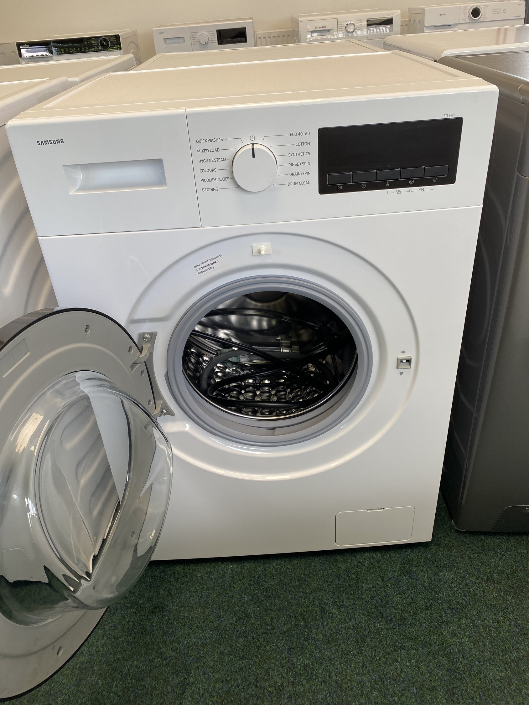 #GRC-145-374 - Samsung Series 4 WW90FG3M05AW 9kg 1400 Spin Washing Machine