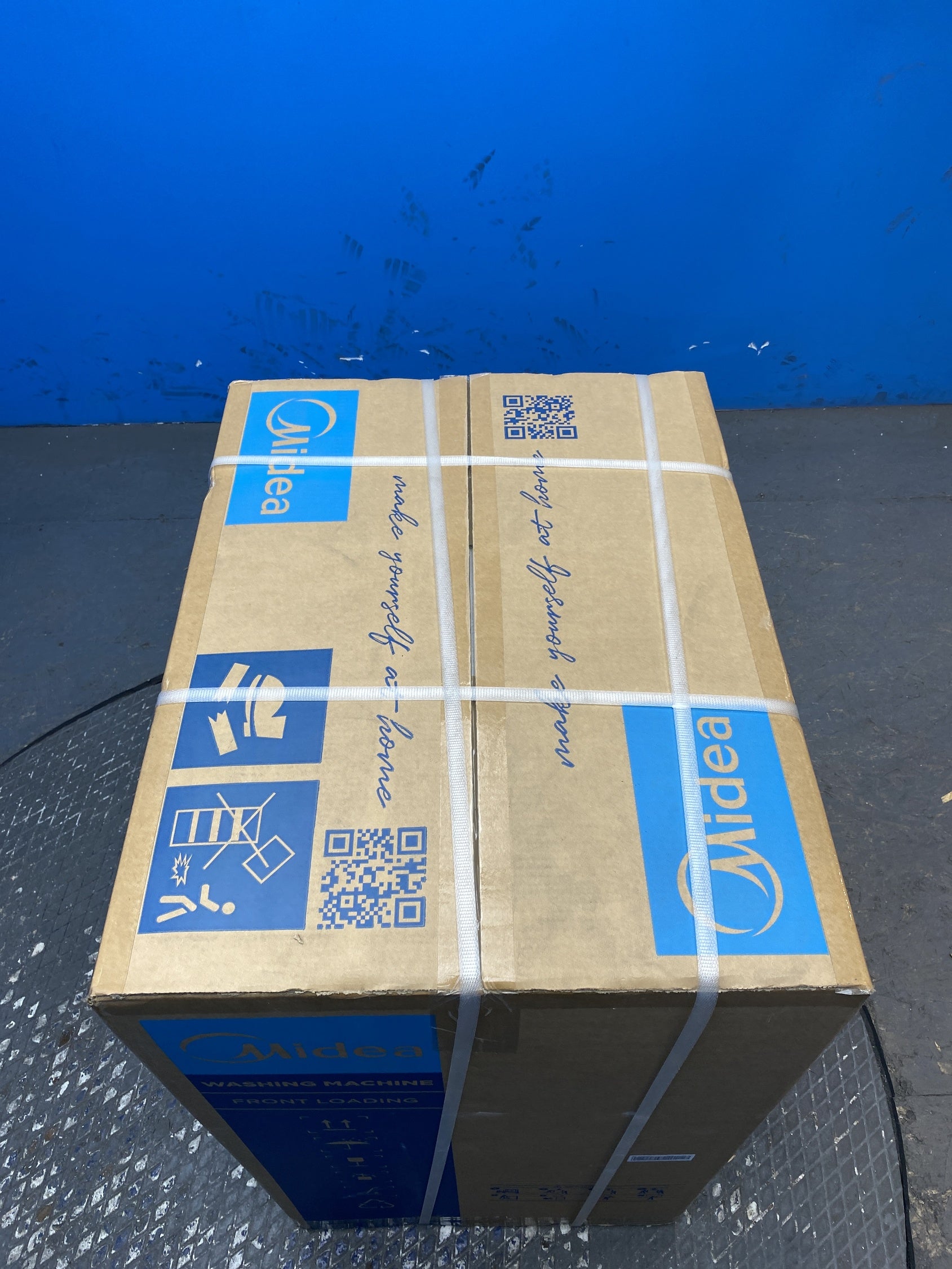 #GRC-158-845 - Midea MF100W60 6kg 1000 Spin Washing Machine with Lunar Dial
