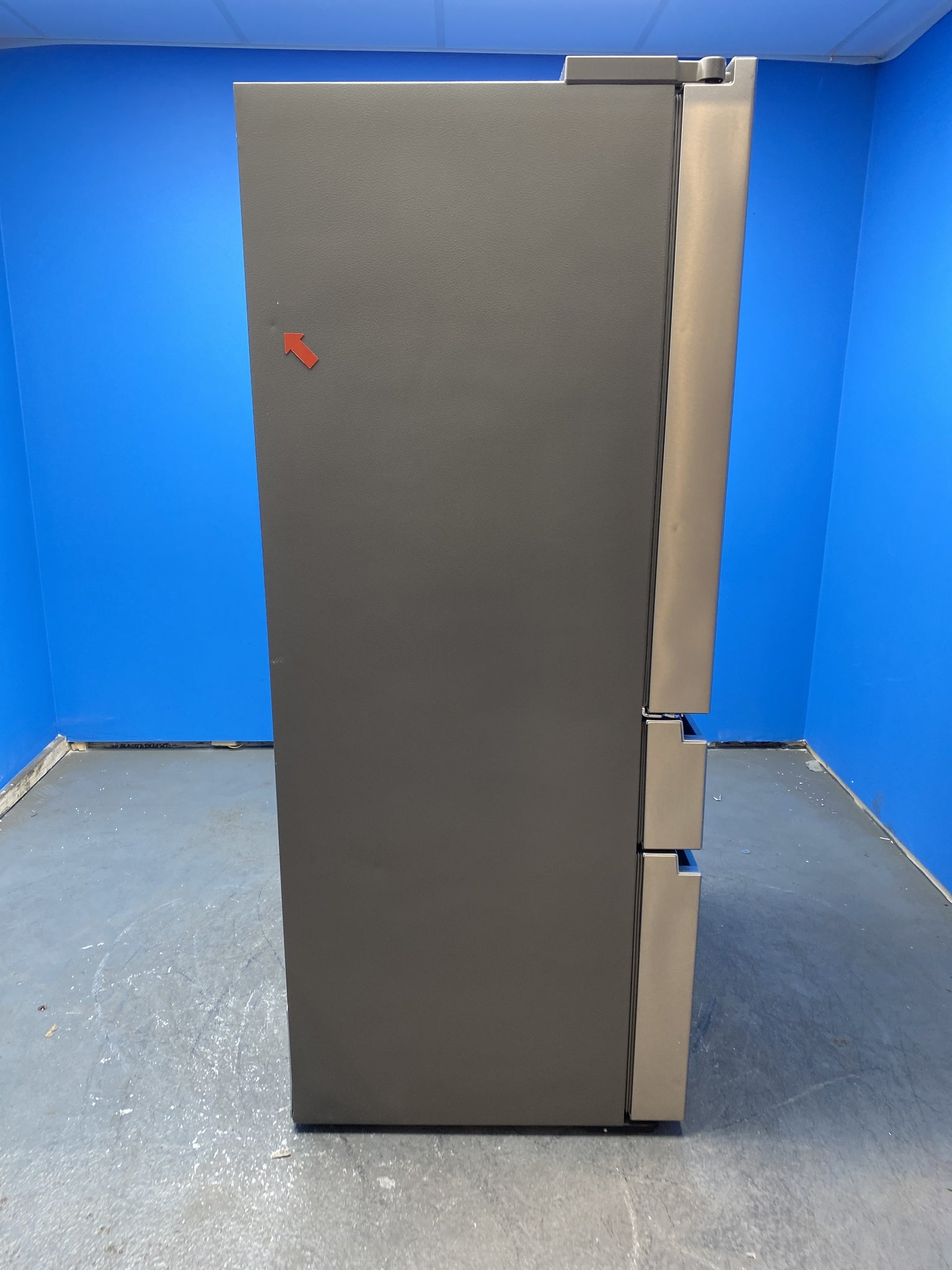 Hisense RF728N4SASE 560 Litre French Door Fridge Freezer