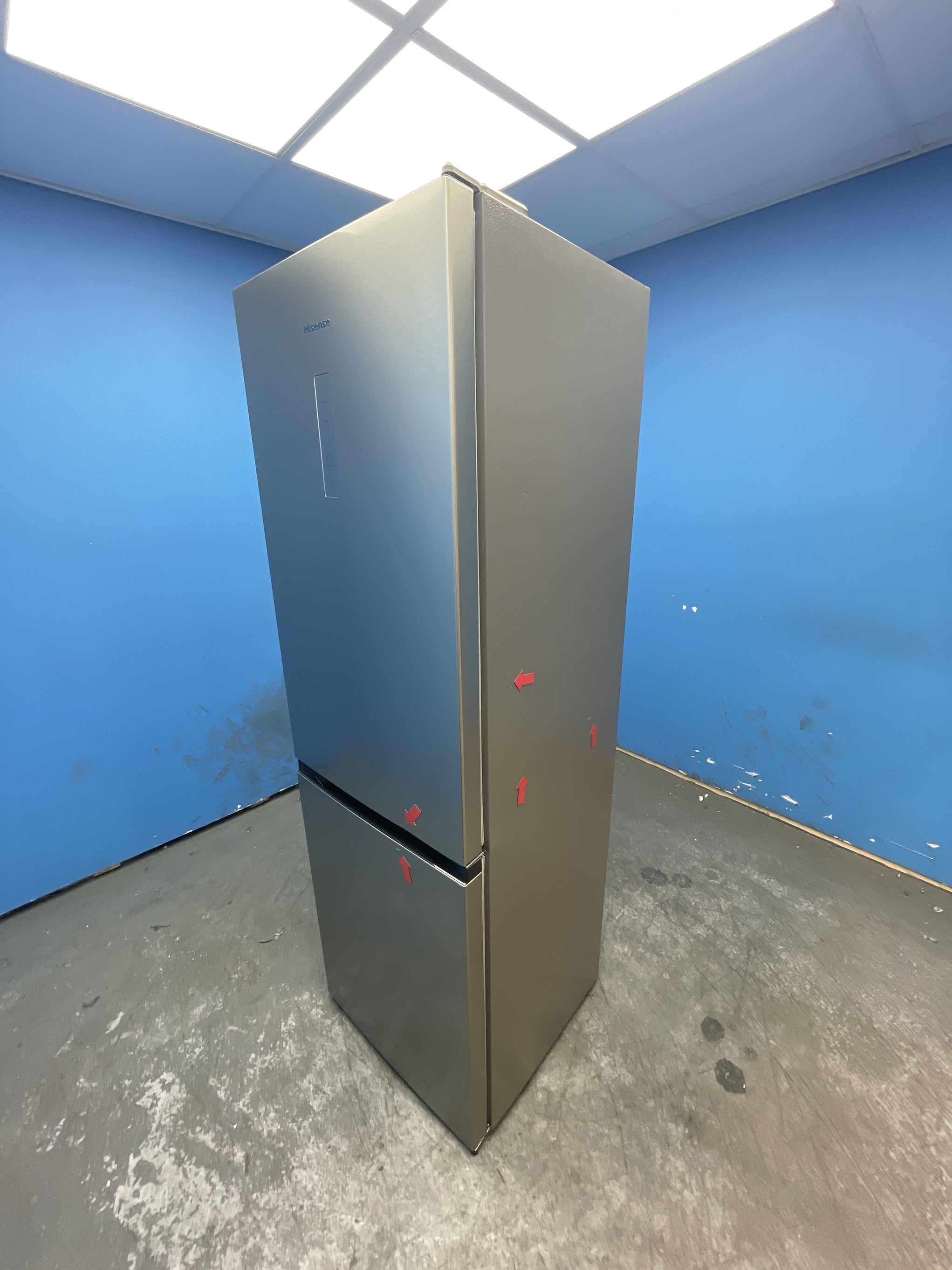 #GRC-163-163 - Hisense RB395N4BCE 304 Litre Combi Fridge Freezer