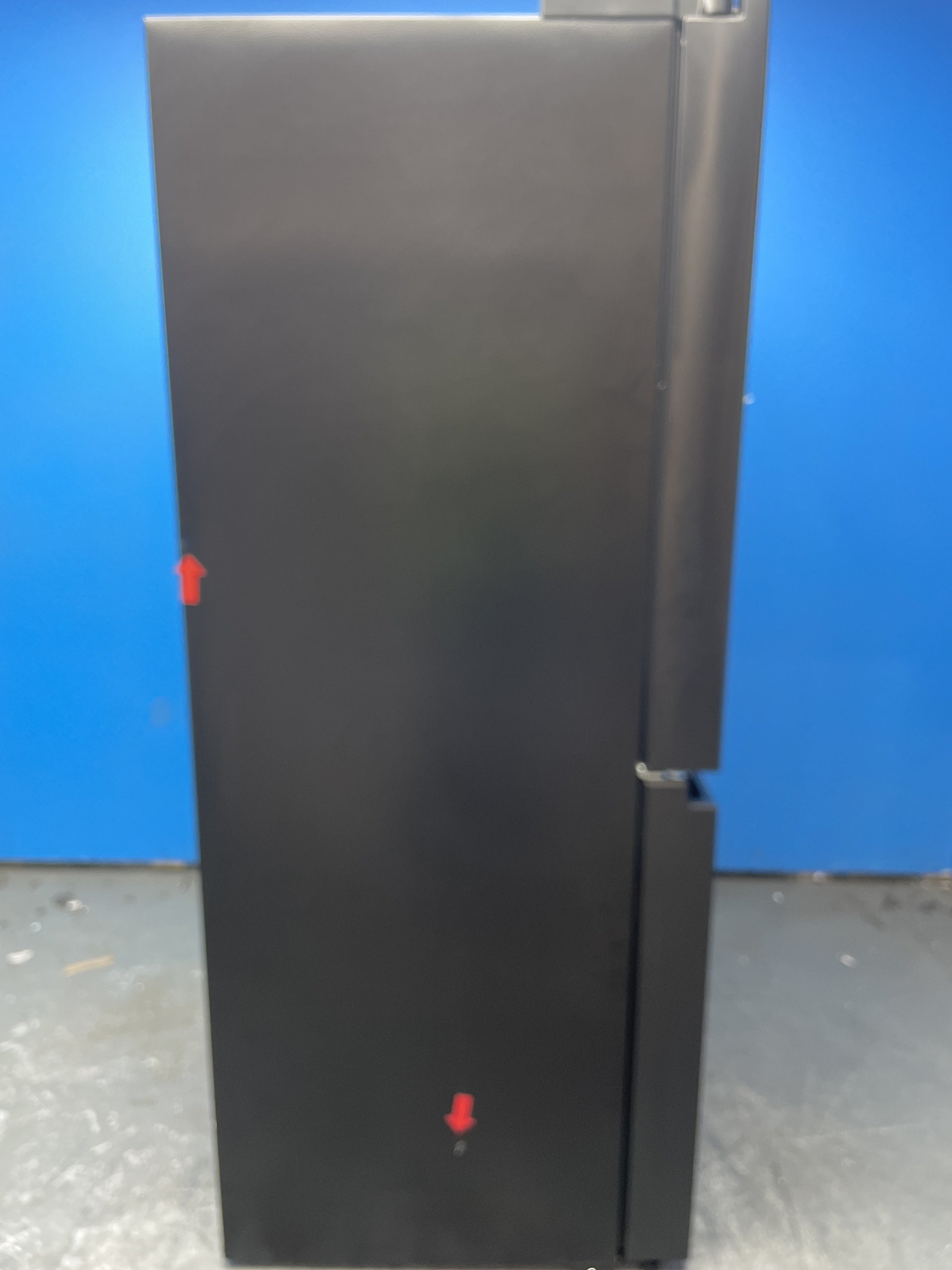 #GRC-158-124 - Hisense PureFlat RQ760N4IFE American Style Fridge Freezer