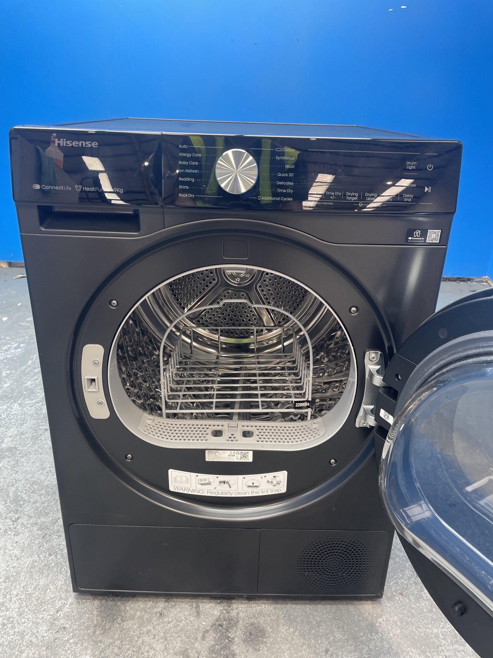 #GRC-157-232 - Hisense DH5S902BB 9kg Heat Pump Tumble Dryer