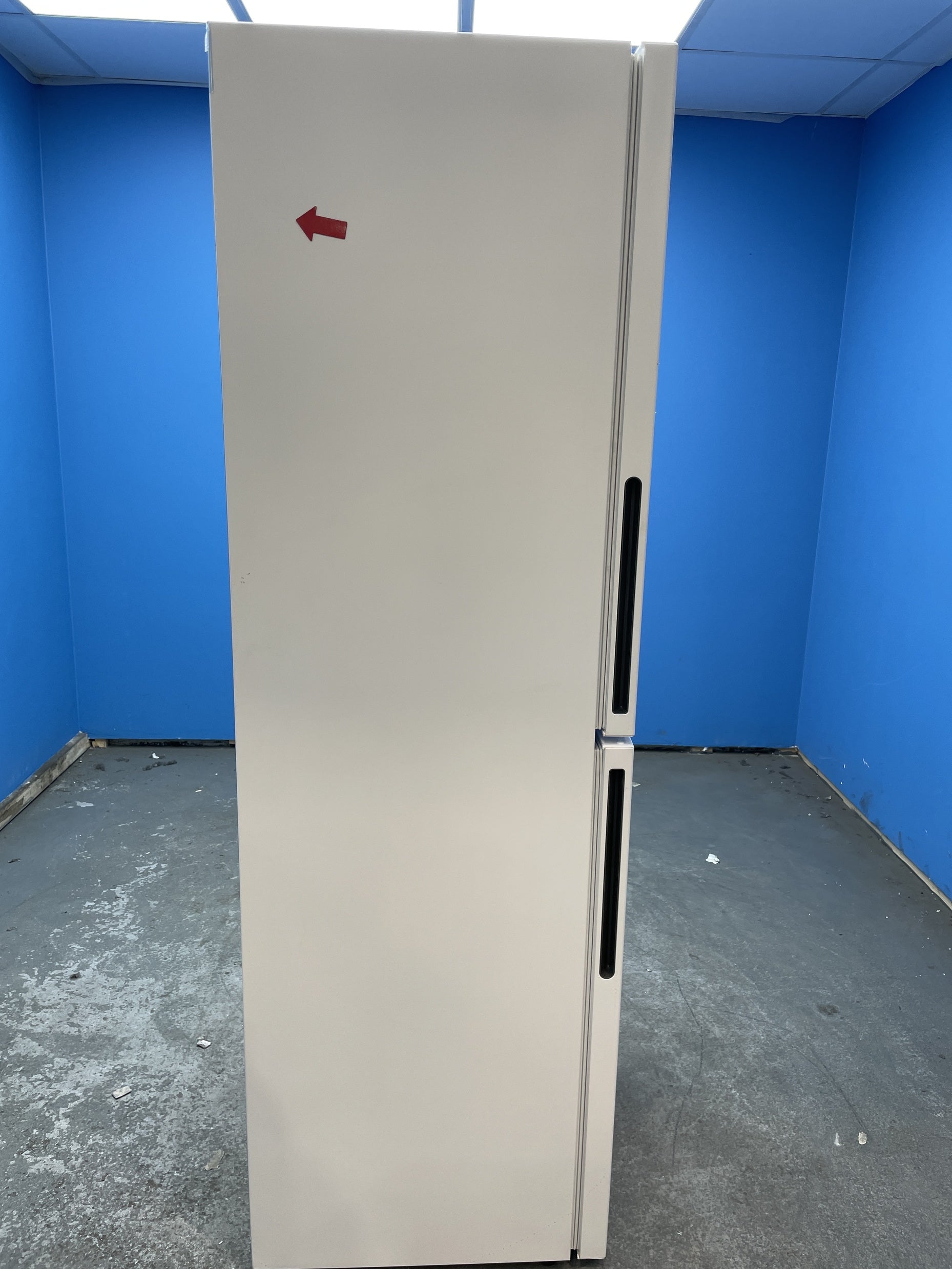 #GRC-157-860 - Candy CCT3L517EWK 252 Litre Combi Fridge Freezer