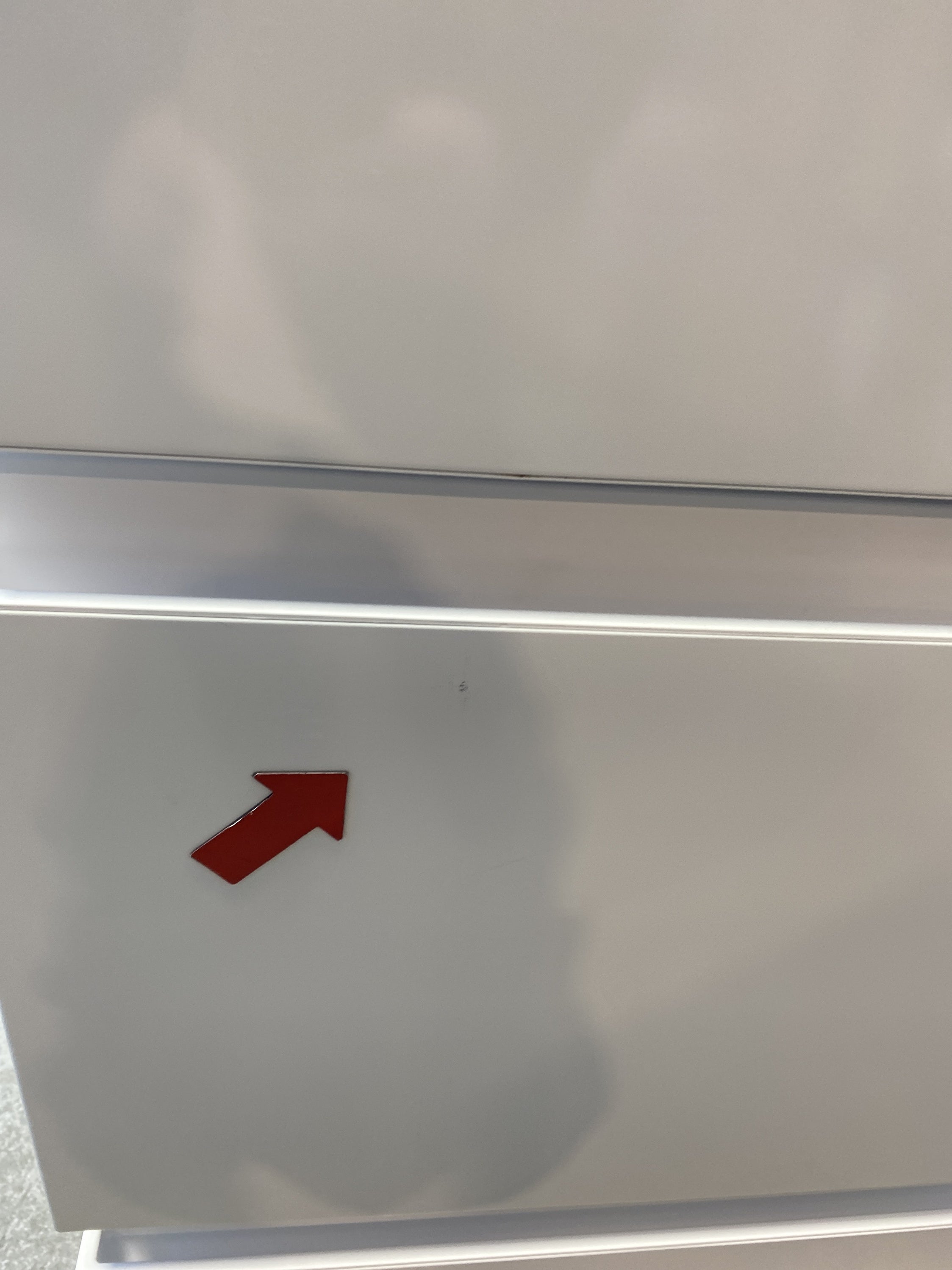 #GRC-153-858 - Haier 3D 55 Series 3 HTR3518ENMWK 60/40 Fridge Freezer