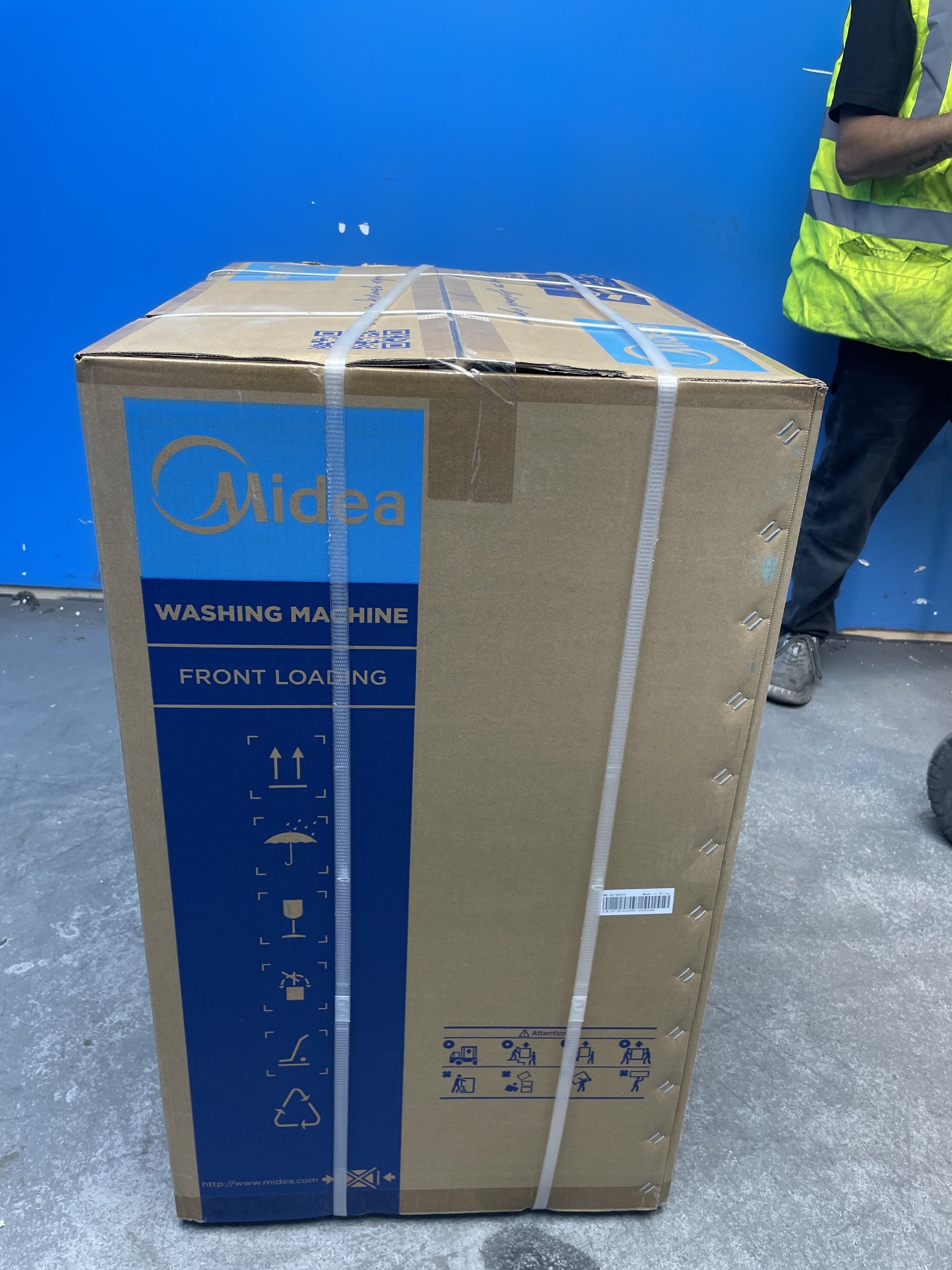 #GRC-158-909 - Midea MF100W60 6kg 1000 Spin Washing Machine with Lunar Dial