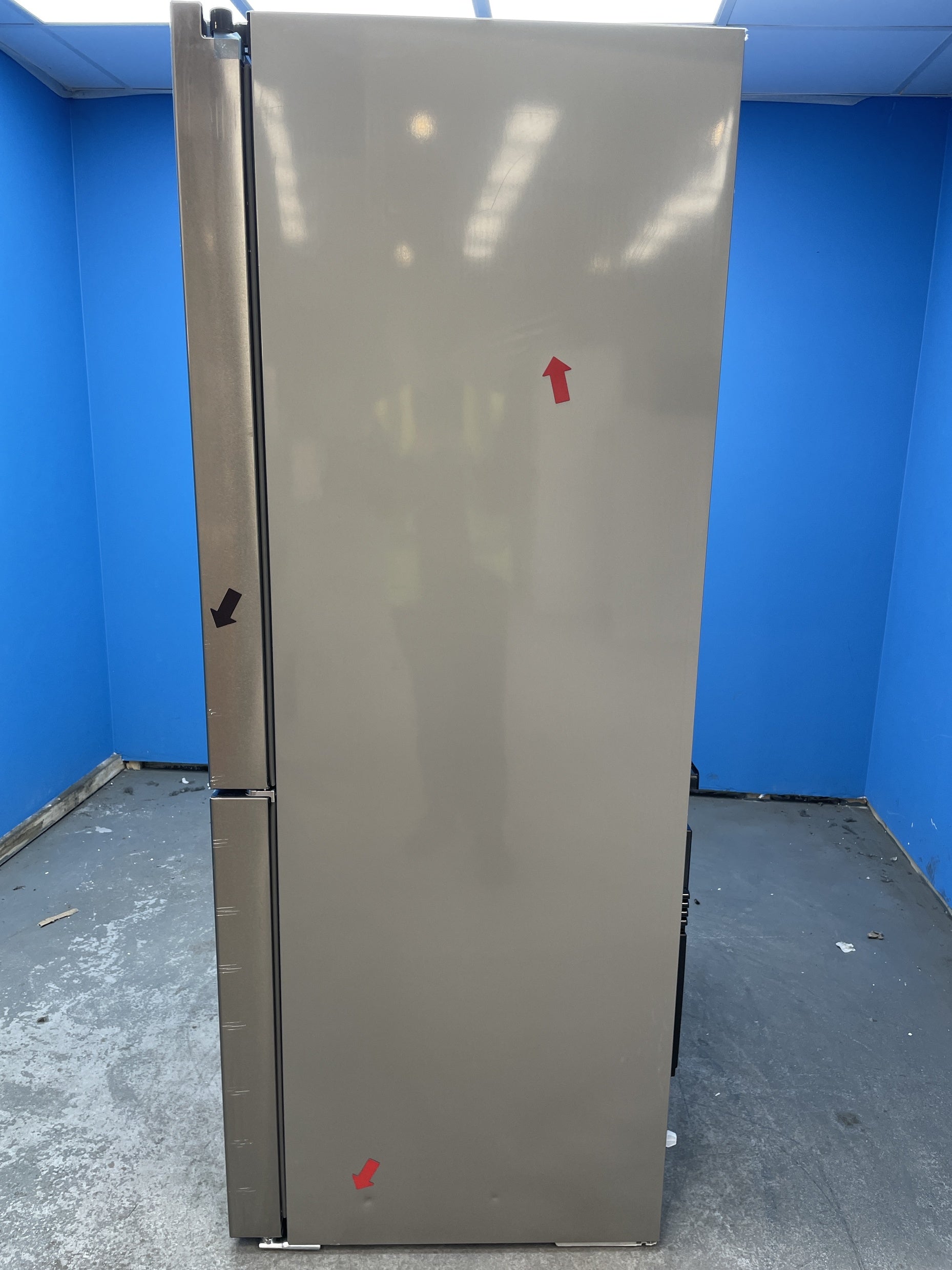 #GRC-157-804 - Bosch KFN96VPEAG Series 4 French Door 605 Litre Fridge Freezer