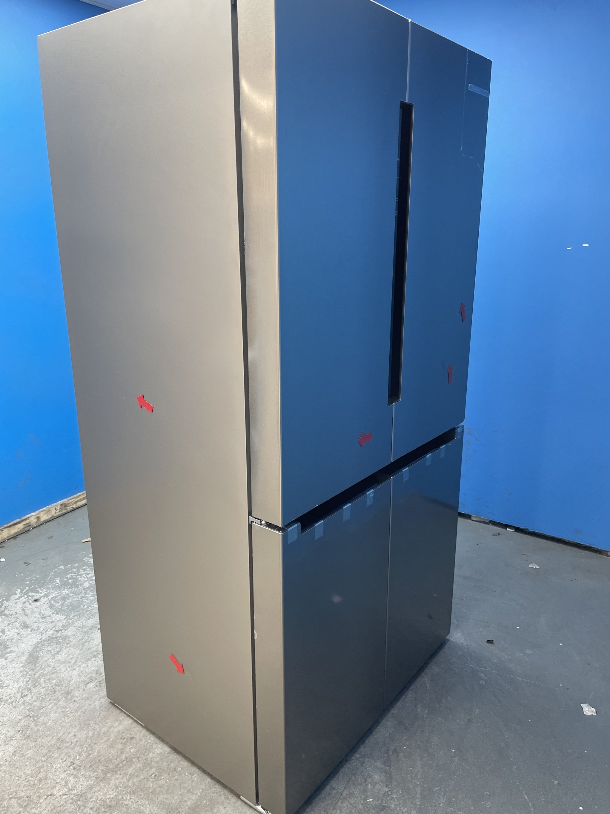 #GRC-157-804 - Bosch KFN96VPEAG Series 4 French Door 605 Litre Fridge Freezer