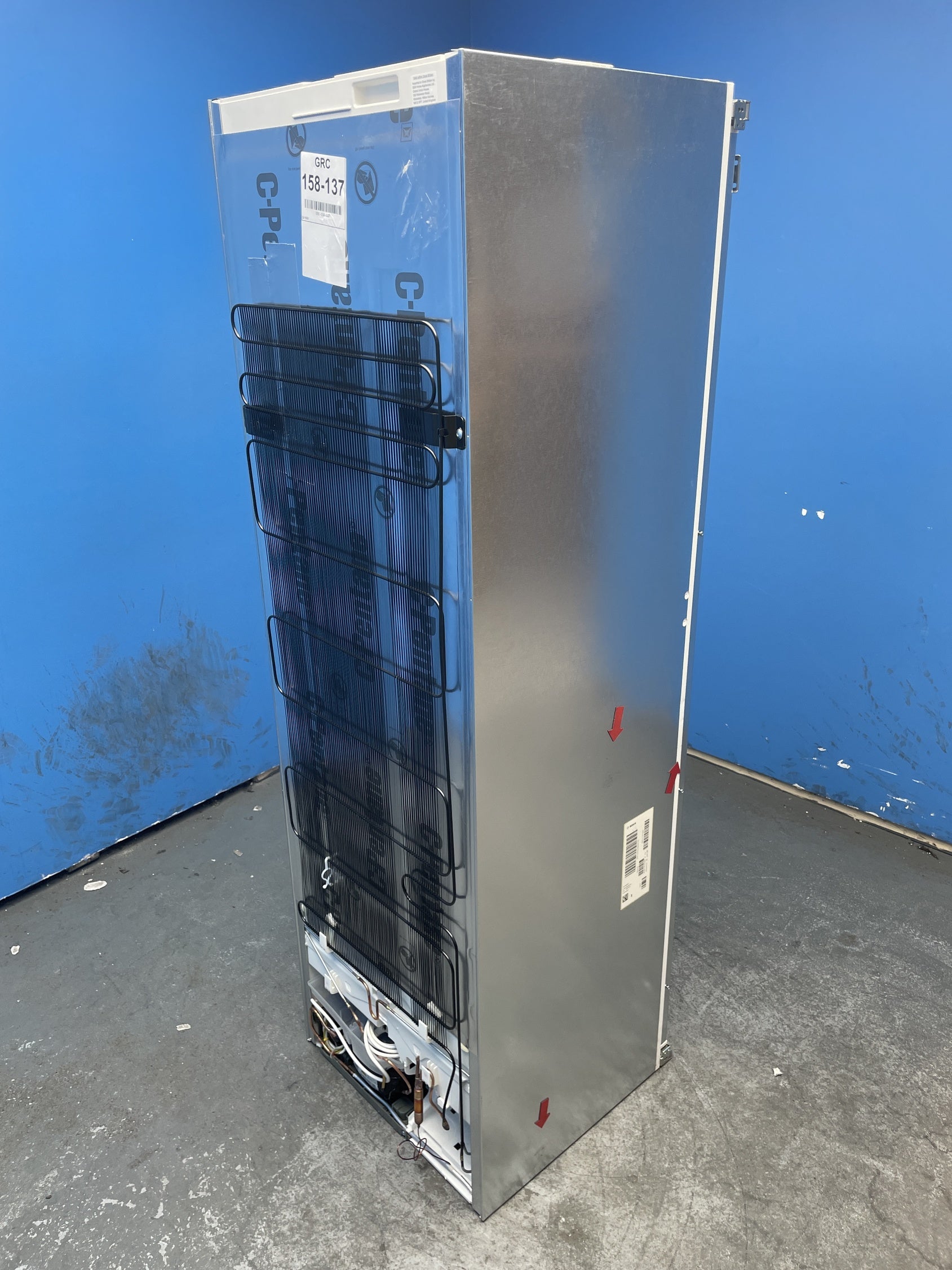 #GRC-158-137 - Bosch GIN81VEE0G Serie 4 Built-in Frost Free Upright Freezer
