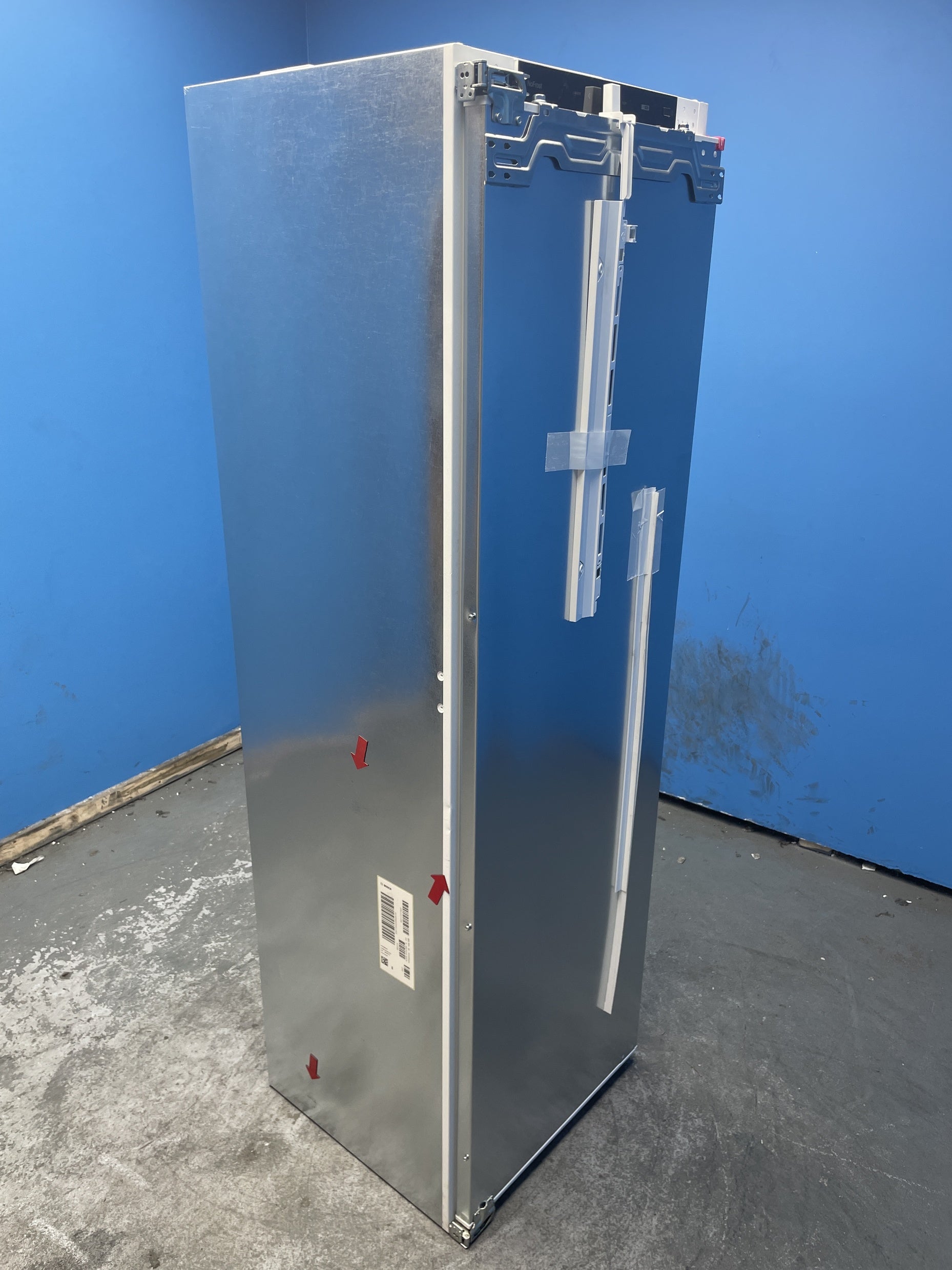 #GRC-158-137 - Bosch GIN81VEE0G Serie 4 Built-in Frost Free Upright Freezer