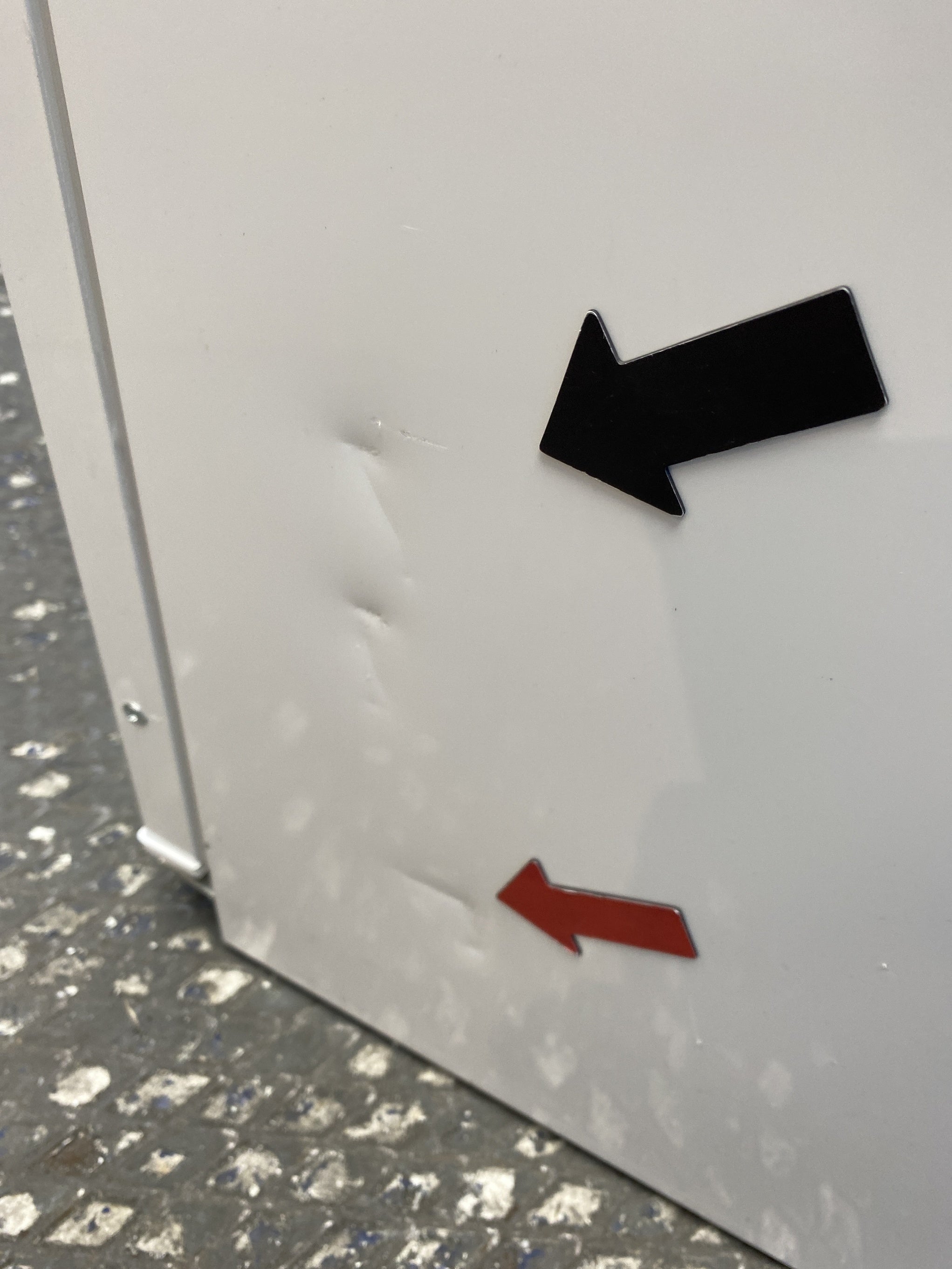 #GRC-156-814 - Hoover HONBQT3519EWK H-FRIDGE 400 Integrated No Frost 284L Fridge Freezer