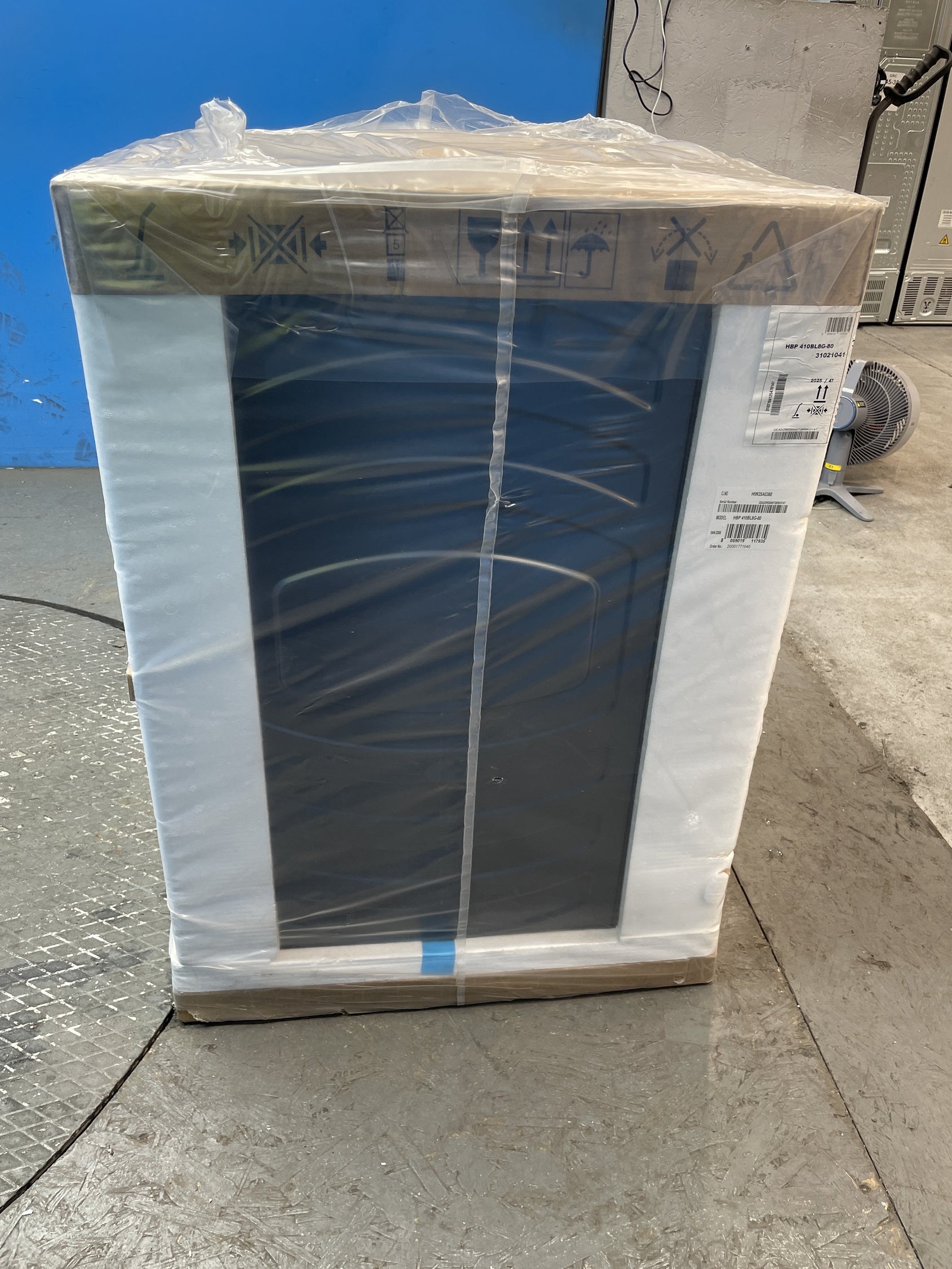 #GRC-156-048 - Hoover Pro Wash Series 5 HBP 410BL8G-80 10kg 1400rpm Washing Machine